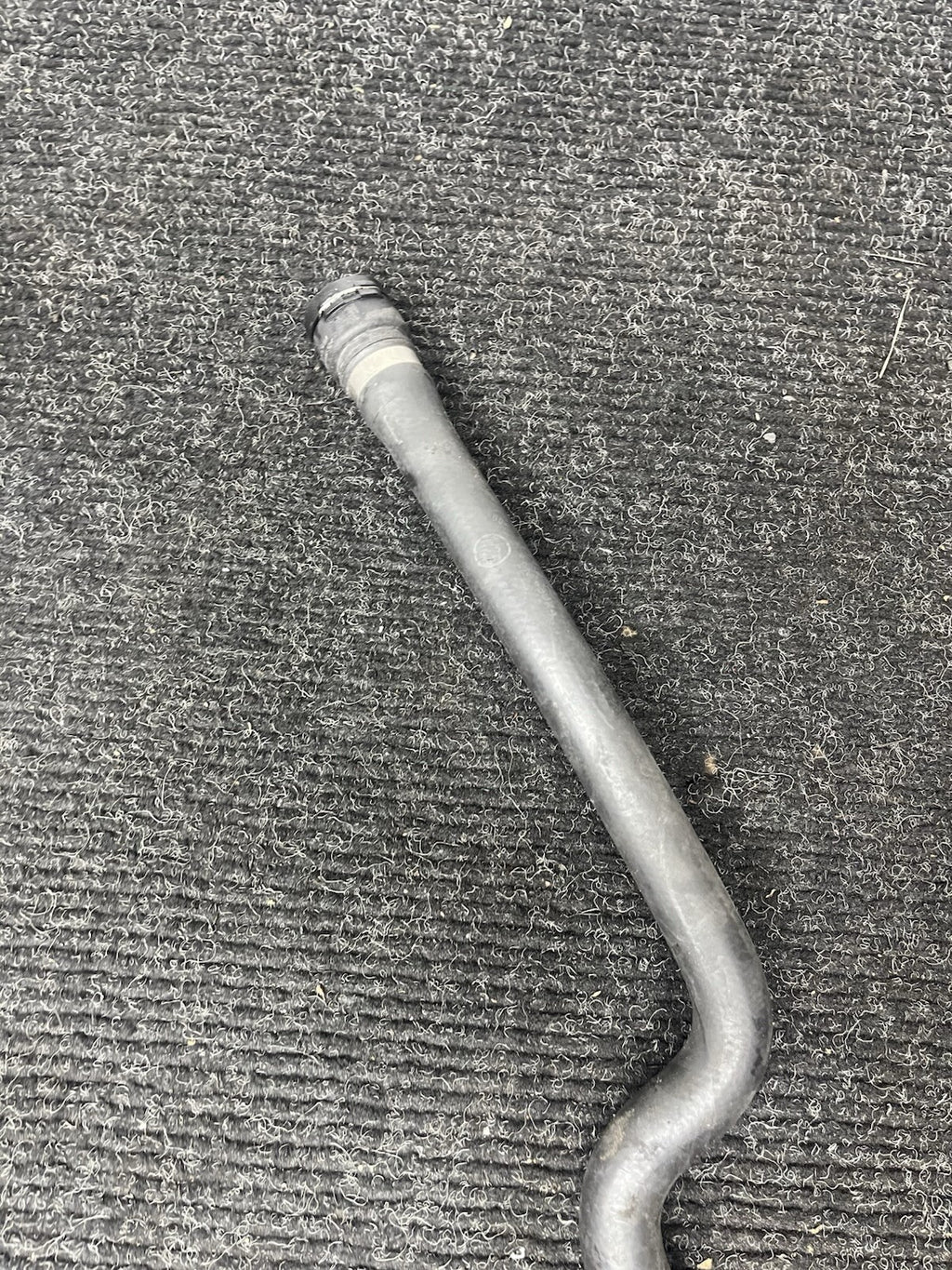 ☑️ 08-13 OEM BMW E90 E92 E93 M3 Expansion Tank Return Hose Line