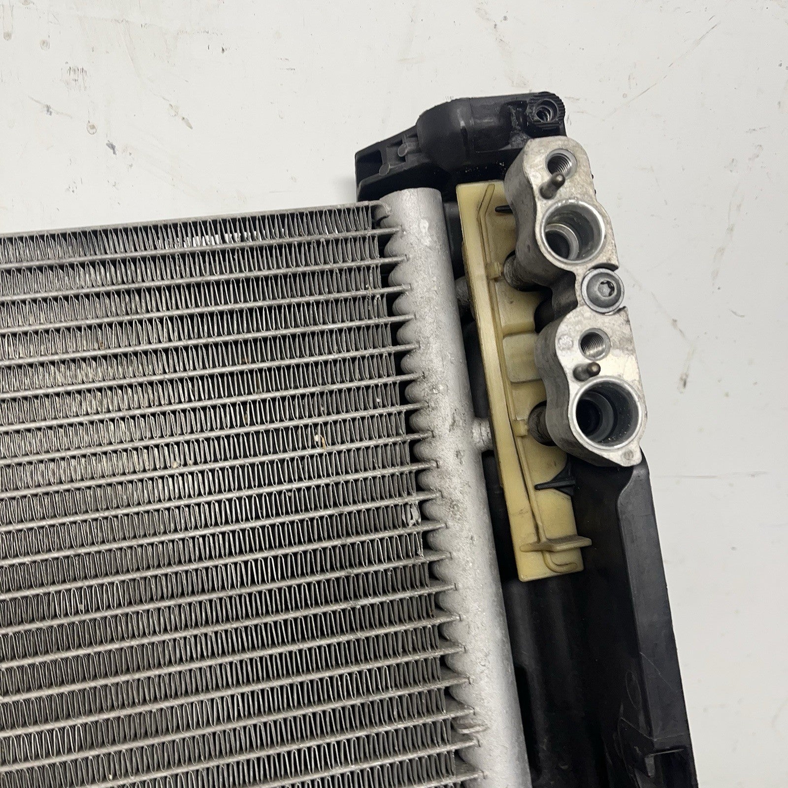 ☑️ BMW 07-13 E90 E92 E93 135i 335i N54 A/C Condenser Air Condition AC 6930039