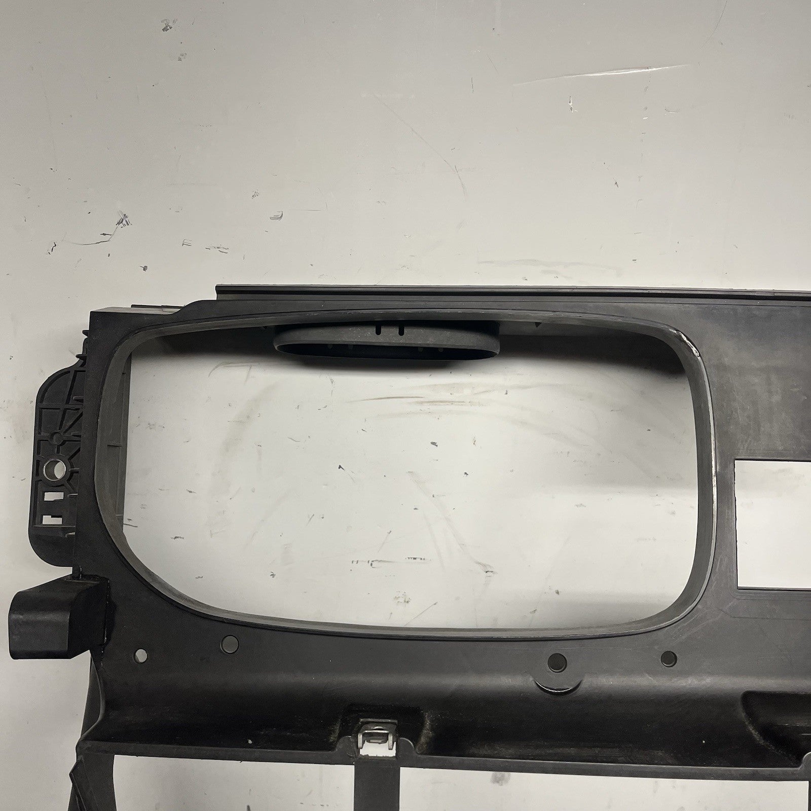 ☑️ Front Center Radiator Air Duct Guide Panel Shroud Grille Unit OEM BMW E70 X5