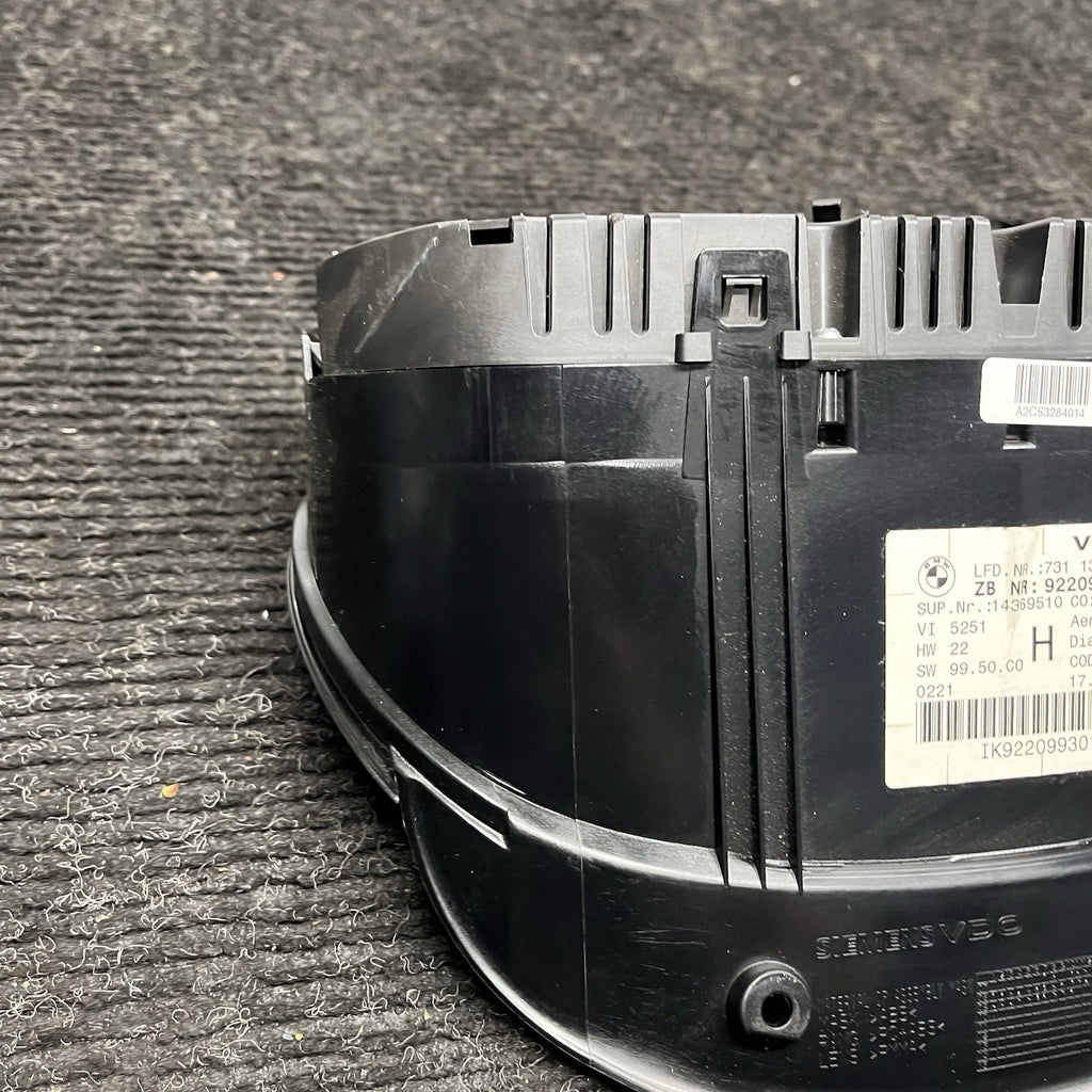 ☑️ 09-11 BMW 335D E90 Diesel Instrument Cluster Speedometer Gauge OEM 9242376