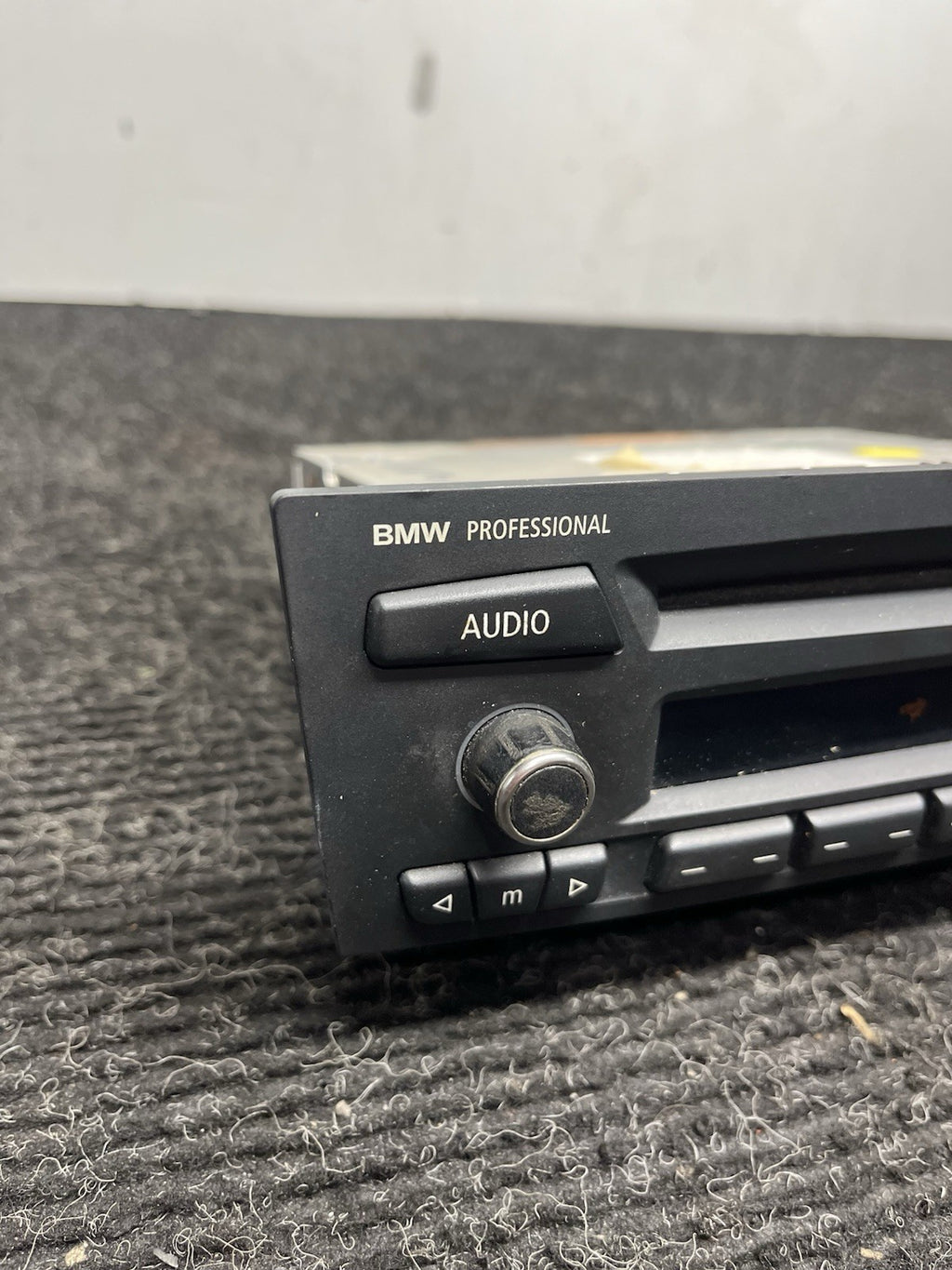 ☑️ BMW E88 E82 E90 E92 E93 E84 1/3 Series Professional Radio Stereo CD OEM