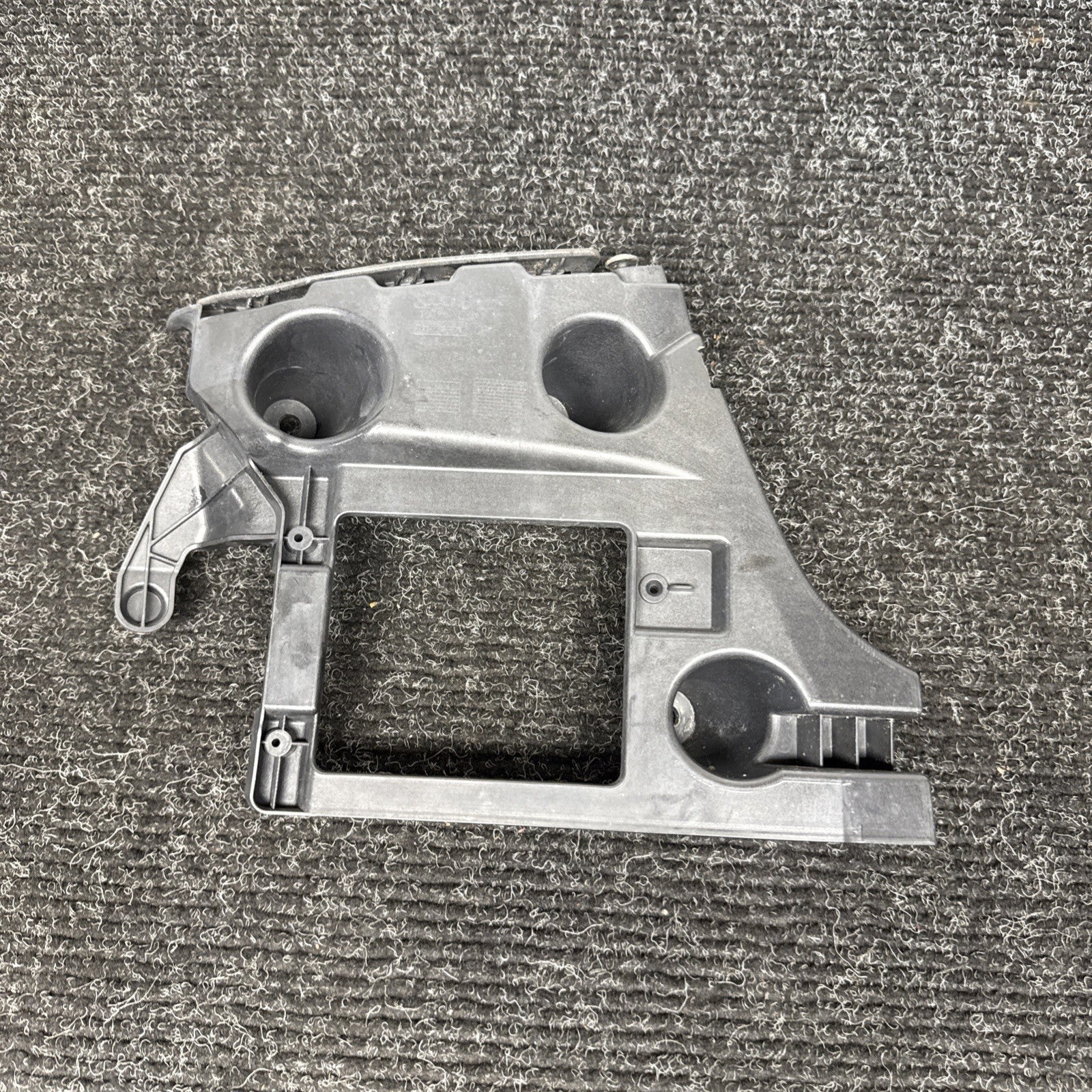 ☑️ 2012-2018 AUDI A6 C7 REAR LEFT DRIVER SIDE LH BUMPER BRACKET 4G5807393 OEM