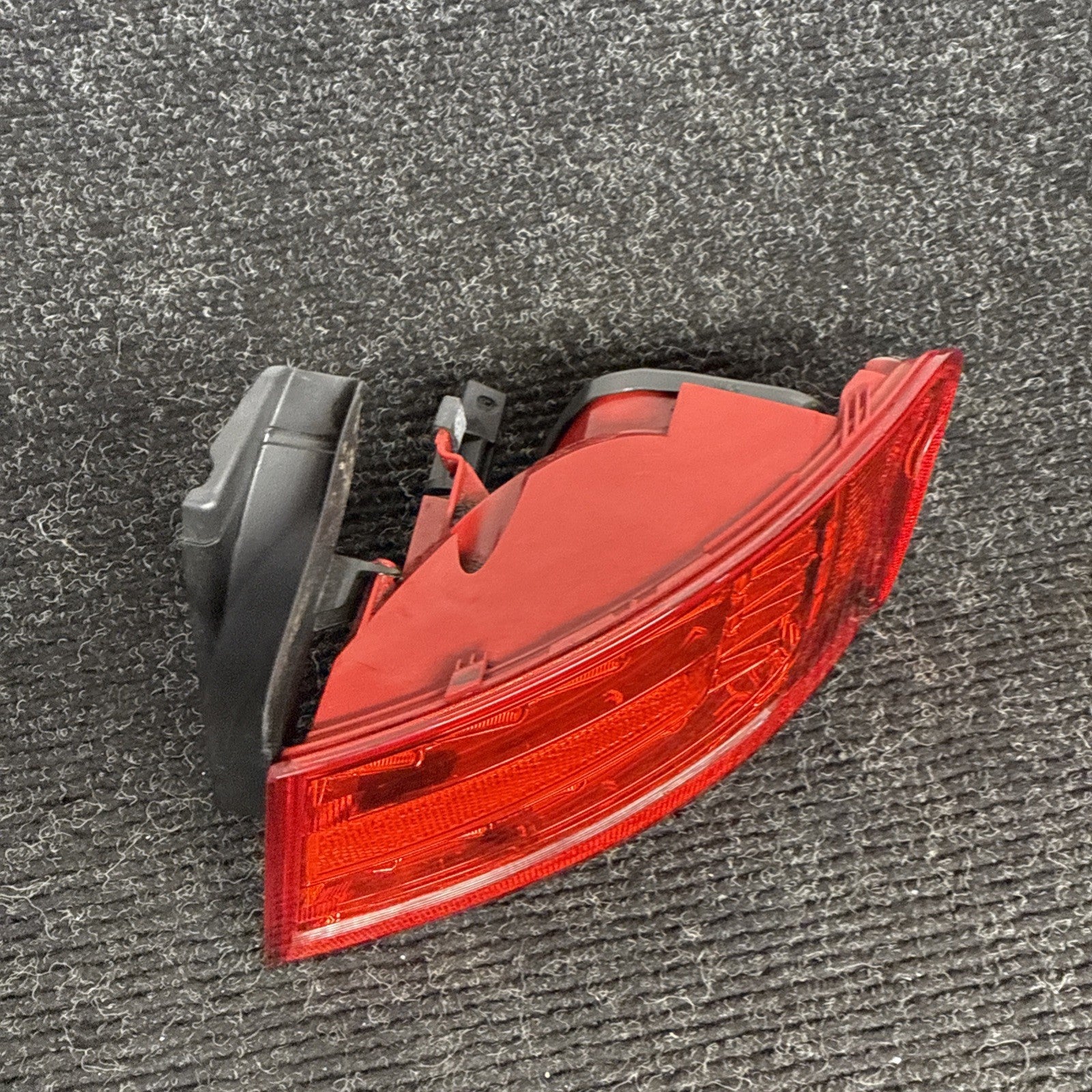 ☑️ 09-12 Audi A4 Quattro Passenger Right Rear Outer Taillight Light Lamp OEM