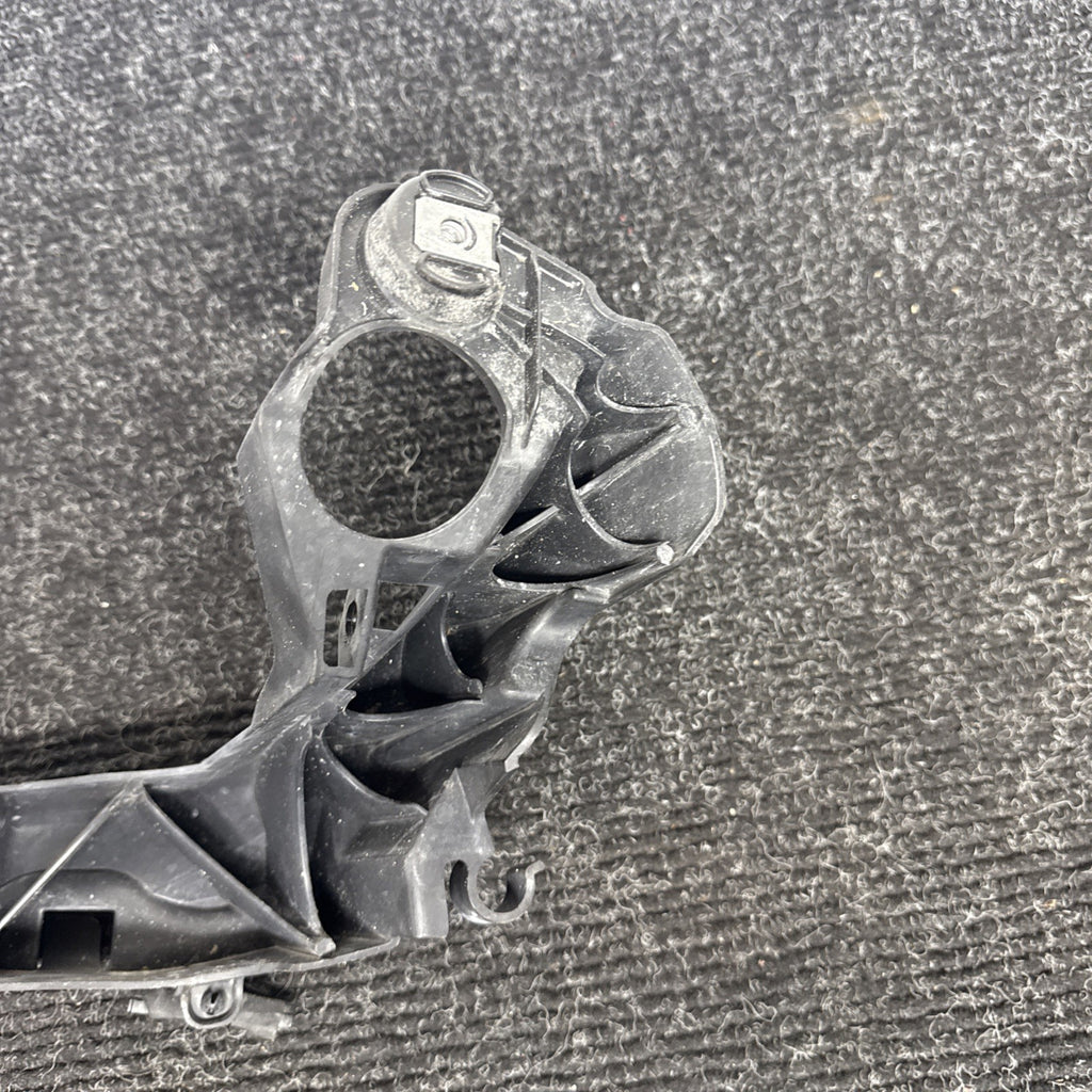 ☑️ 07-10 OEM BMW E92 E93 335 Right Passenger Headlight Bracket Carrier Mount