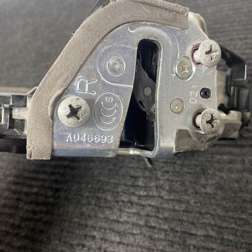 ☑️ 13-20 Subaru BRZ Scion FRS Toyota 86 Passenger Right Door Lock Actuator OEM