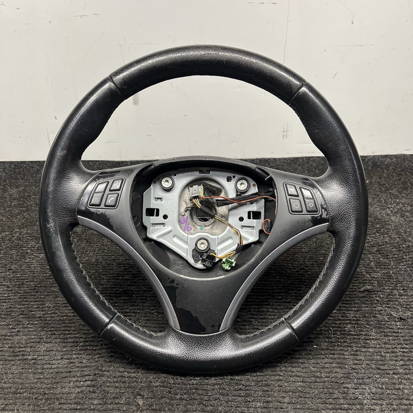☑️ 06-10 OEM BMW E92 E93 335 Sport Steering Wheel Black LEATHER w/ Manual