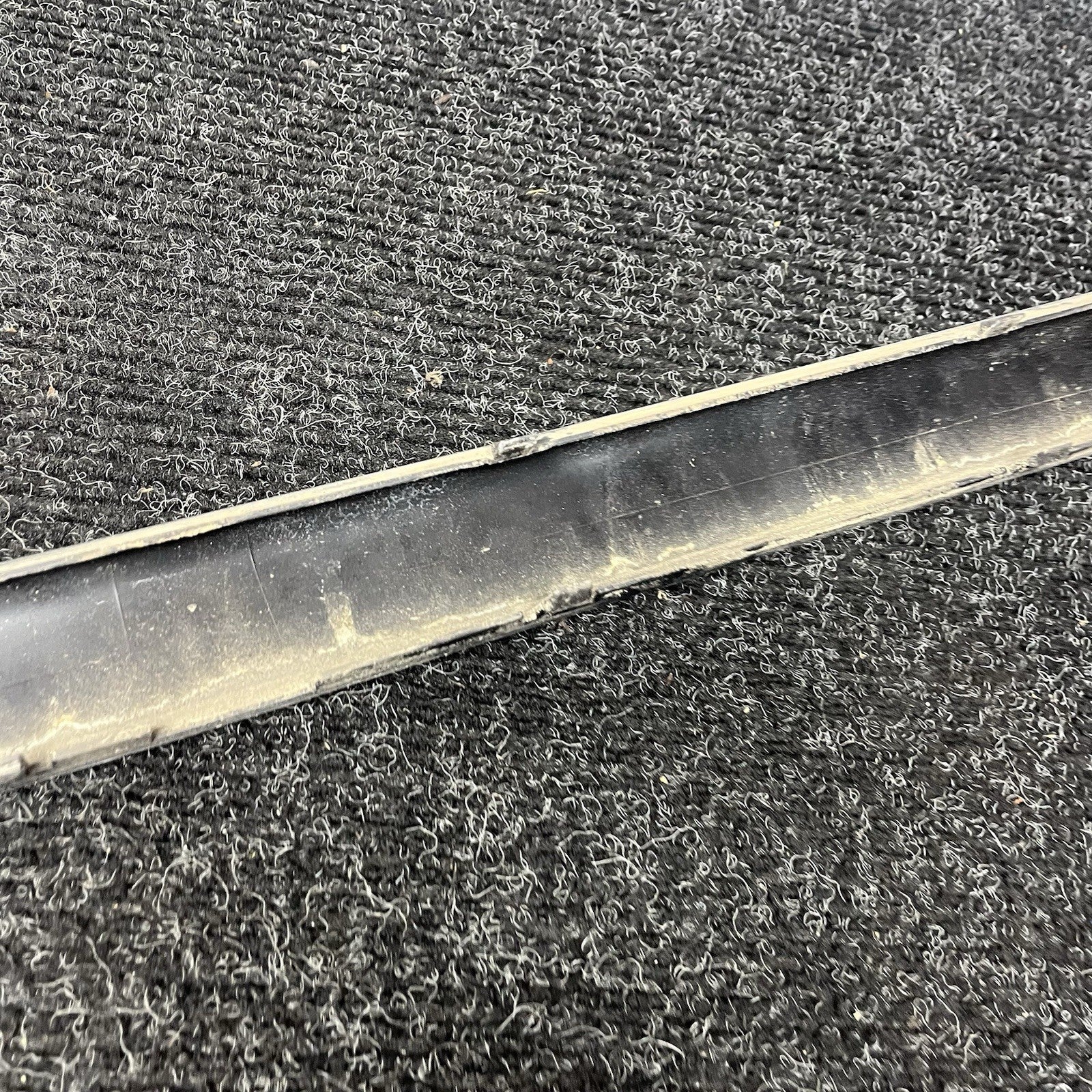 ☑️ 2002 BMW 325I E46 SEDAN REAR BUMPER TRIM MOLDING LEFT RIGHT CENTER 7030603