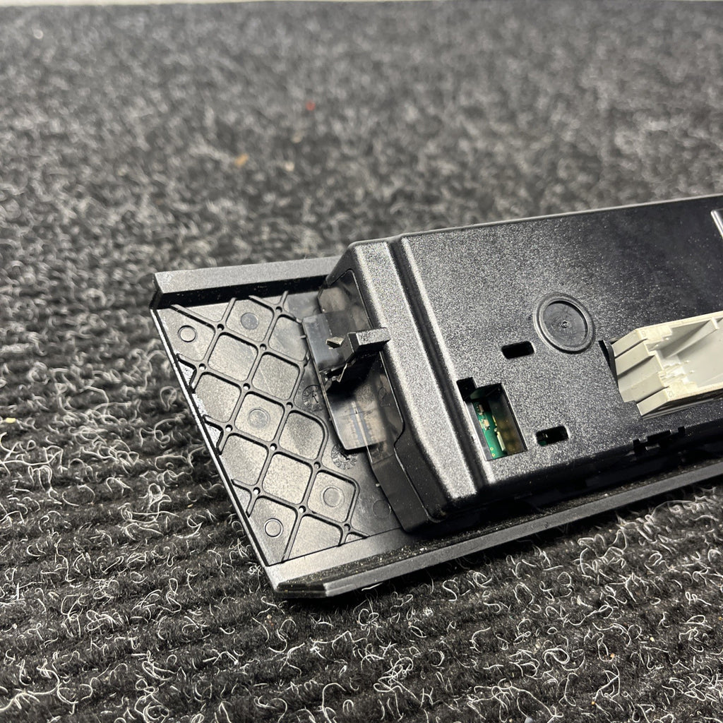 ☑️ 06-09 BMW E90 E92 E93 HEATER A/C CLIMATE CONTROL SWITCH PANEL OEM 335i 335xi
