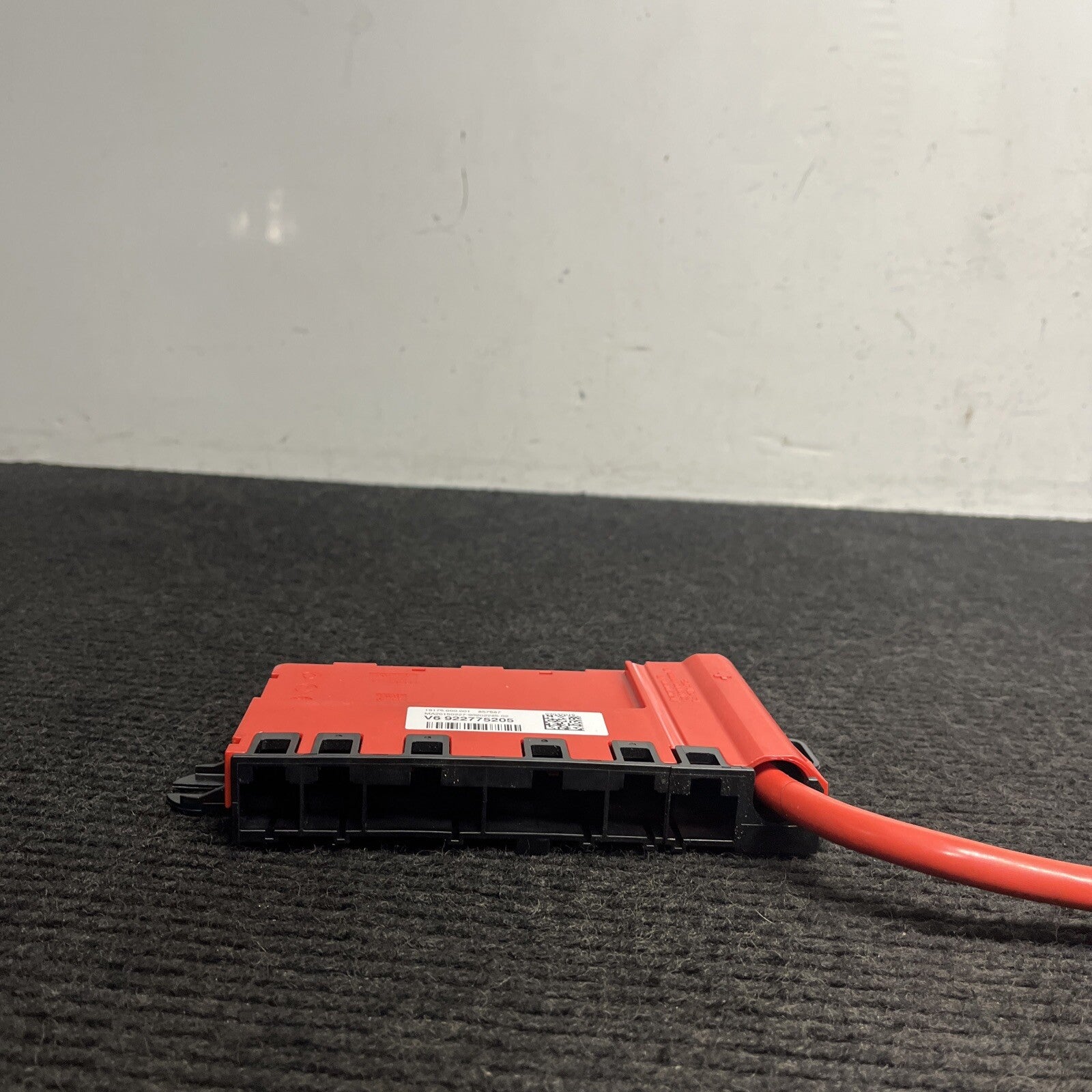 ☑️ 11-19 OEM BMW F22 F23 F30 F32 F36 F80 F82 F87 Positive Battery Power Fuse Box