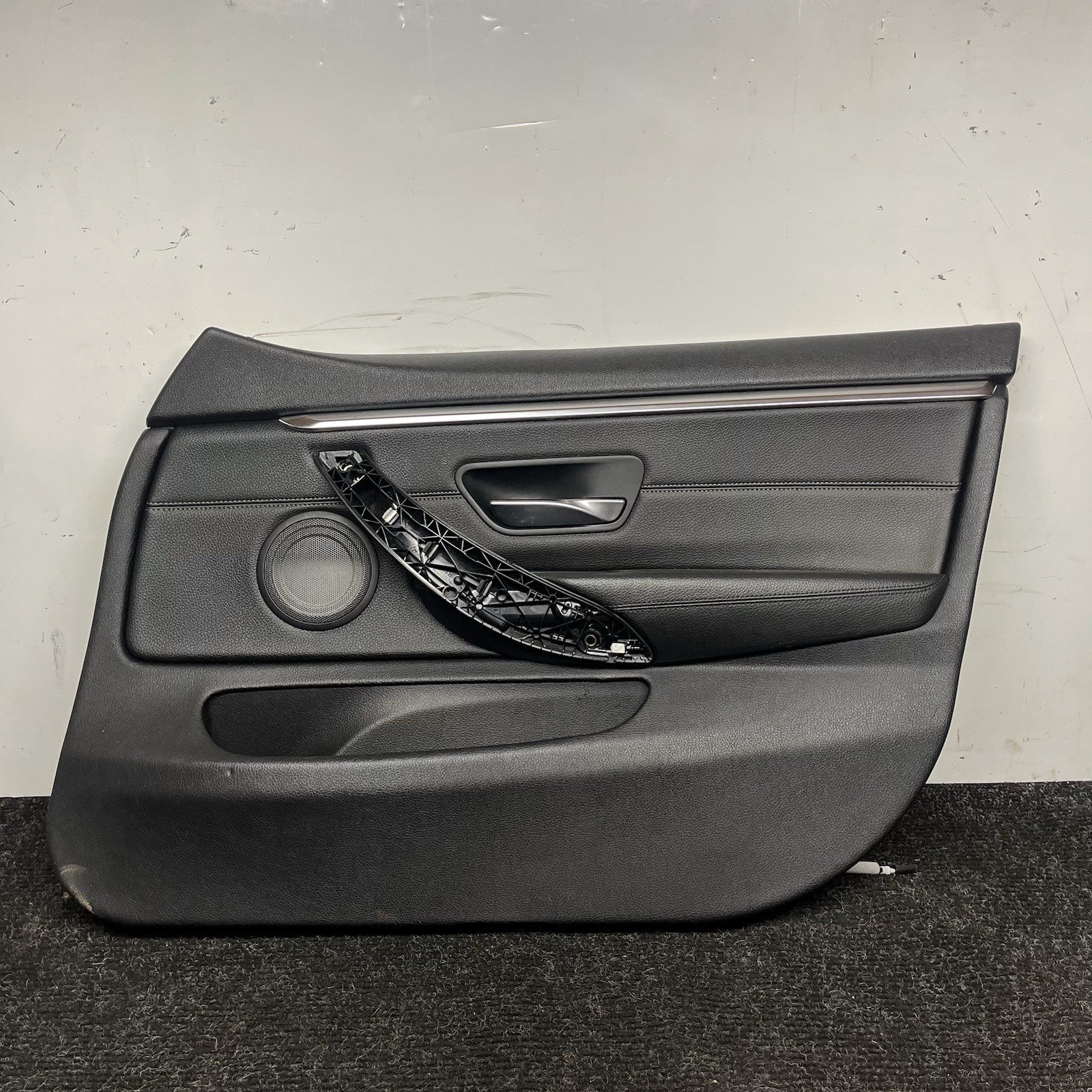 ☑️ 15-20 OEM BMW F36 428 430 Front Passenger Side Door Card Panel Sensatec Black