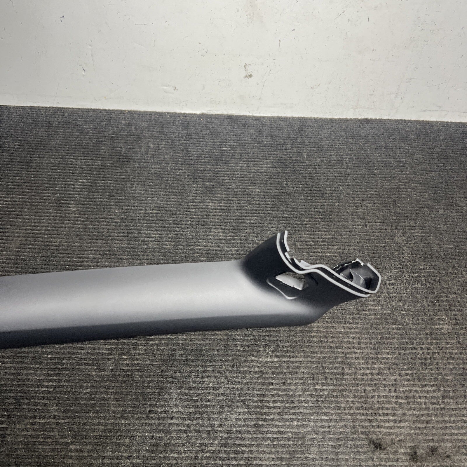 ☑️09-16 BMW Z4 E89 Front Right Passenger Side A Pillar Column Cover 9128410 OEM