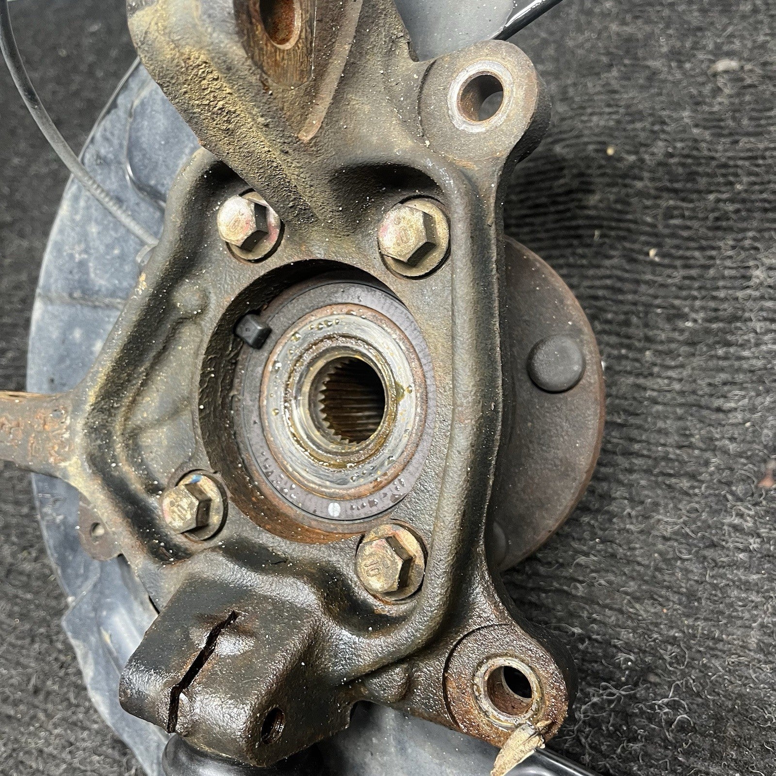 ☑️ 2015-2021 SUBARU WRX 2.0L AWD FRONT RIGHT SIDE SPINDLE KNUCKLE WHEEL HUB OEM