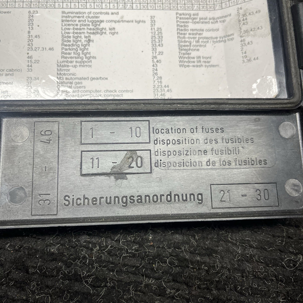 ☑️ 1995-1999 BMW M3 E36 ENGINE BAY POWER FUSE BOX COVER LID OEM 1387613