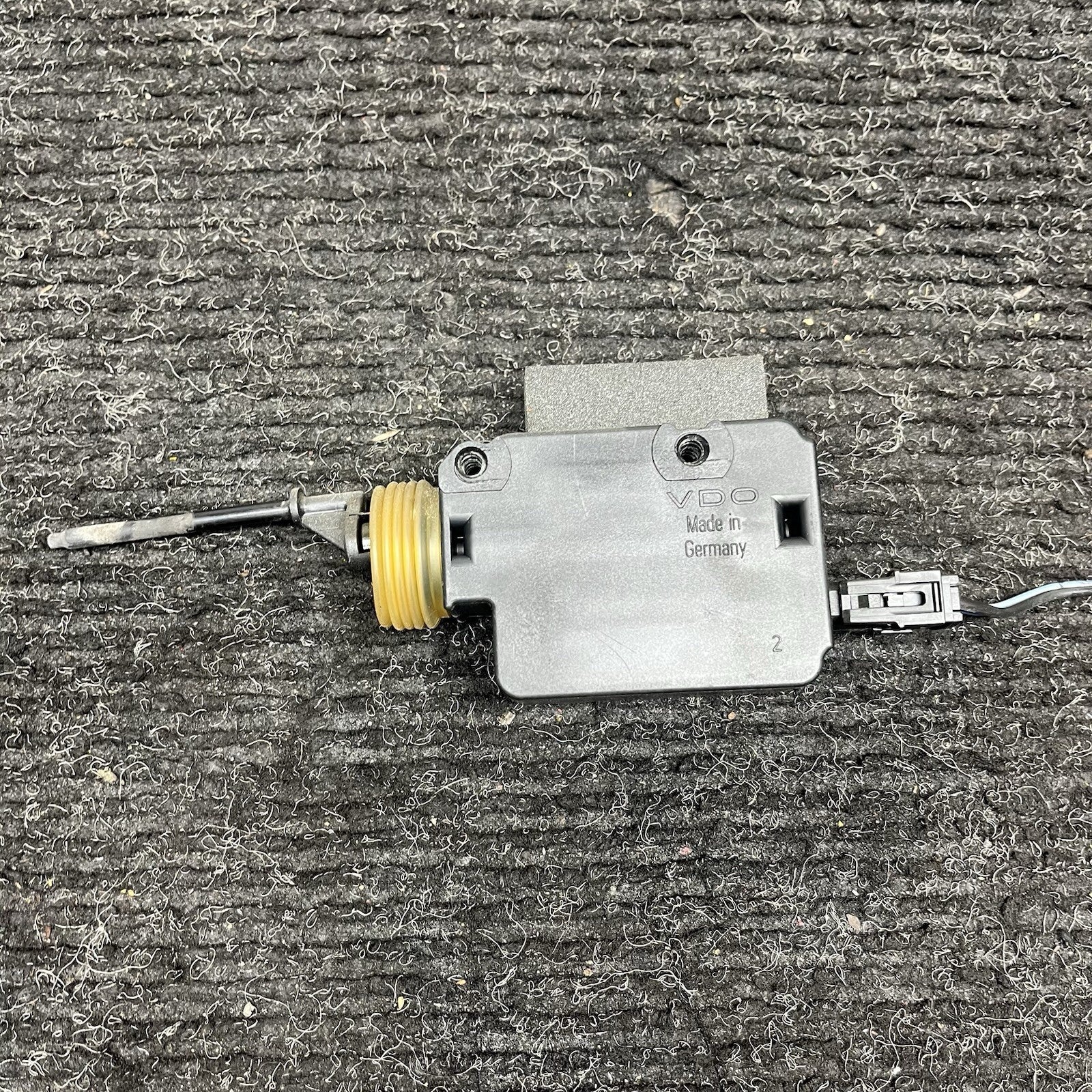 ☑️ BMW E36 92-96 Early Model Fuel Door Lock Actuator Gas Flap 8353013 M3 328 325