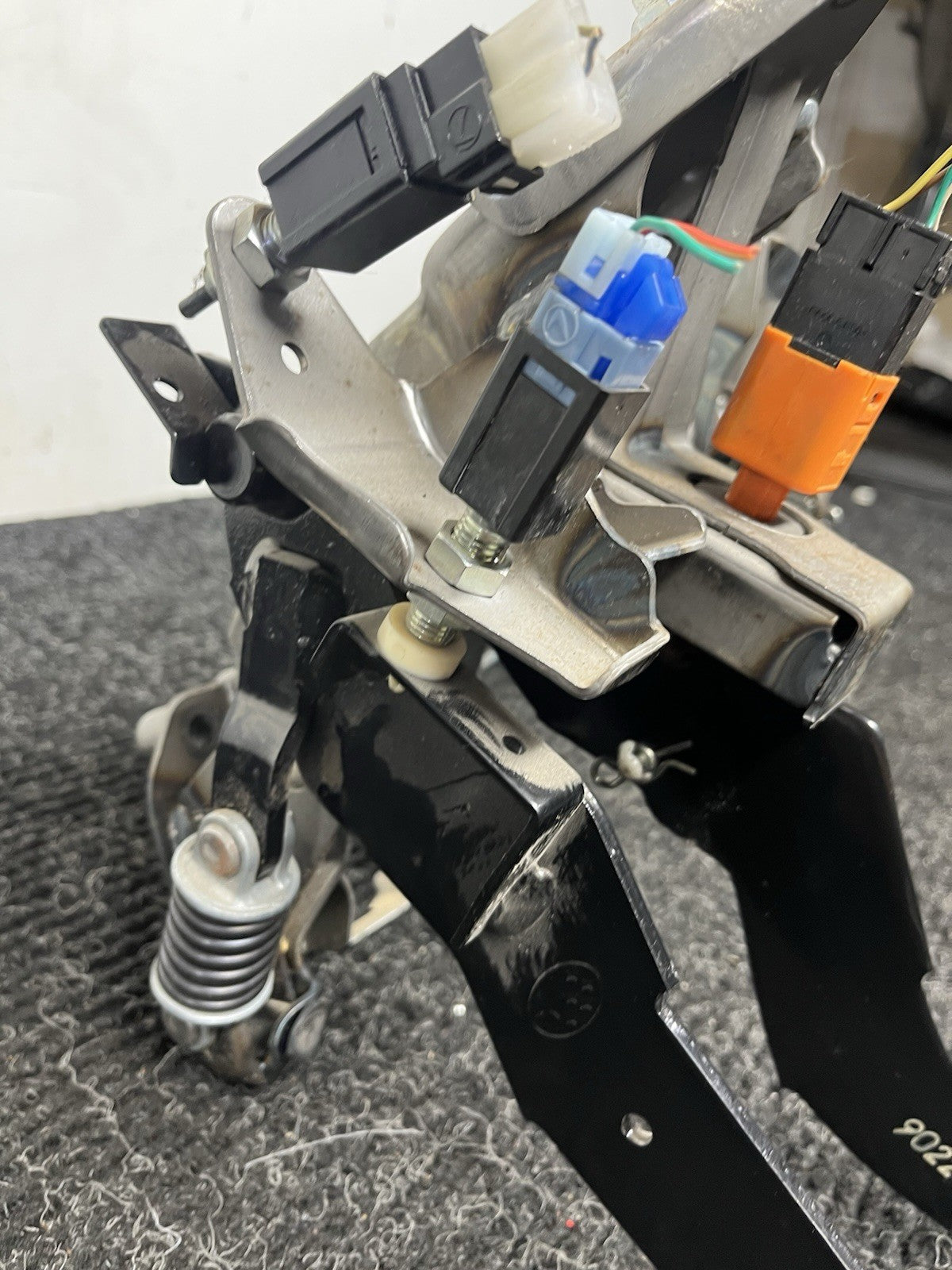 ☑️ 2015-2019 Subaru WRX STI Brake & Clutch Pedal Assembly OEM 15-19