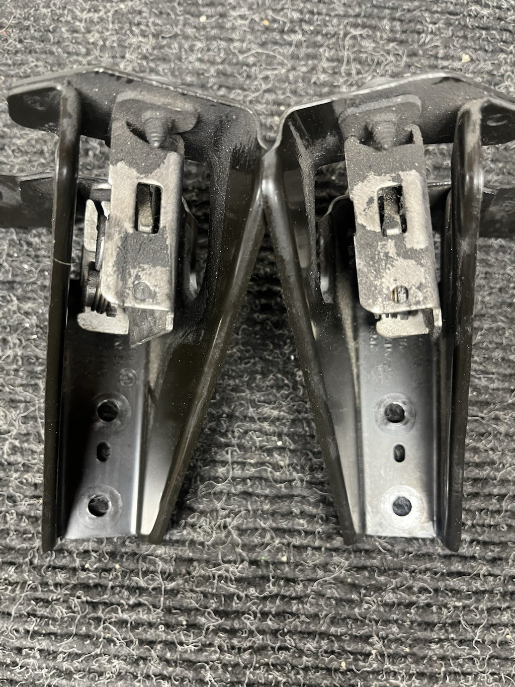 ☑️07-13 BMW 330i 328i 335i E90 E92 E93 Hood Latch and Mounting Bracket Set Cable
