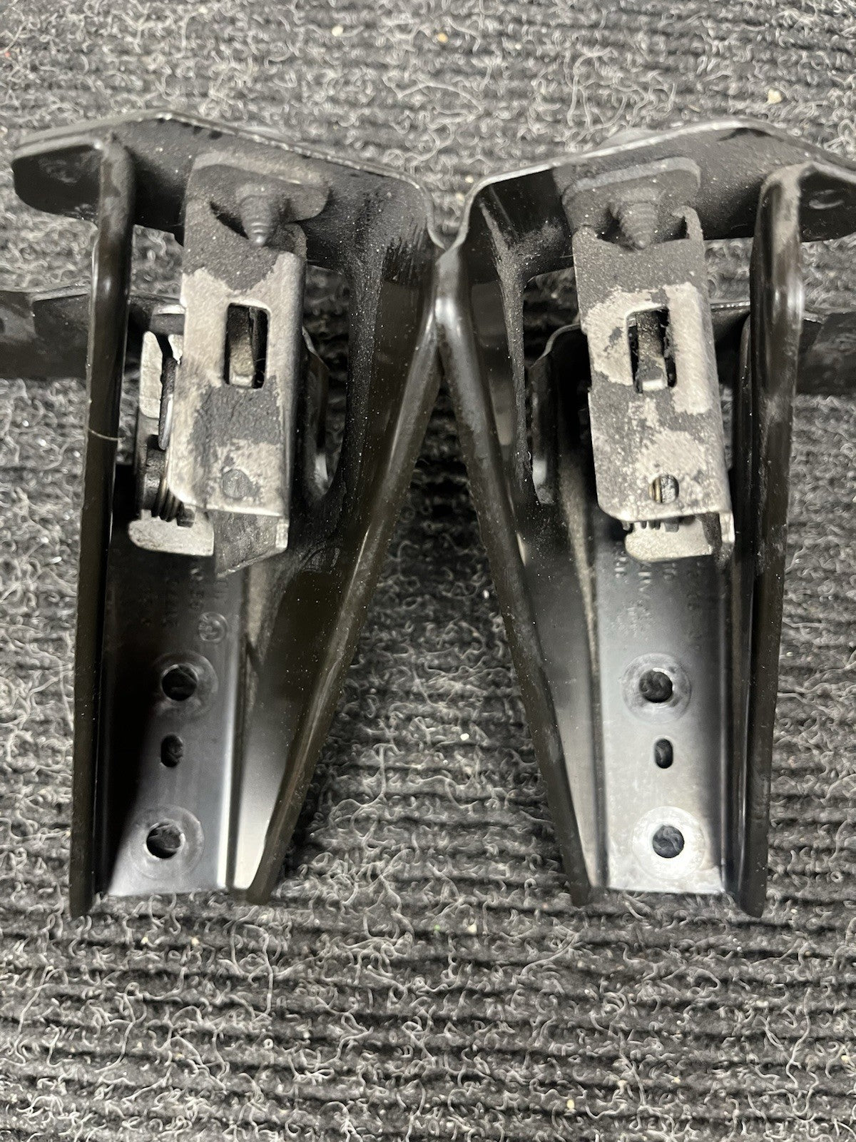 ☑️07-13 BMW 330i 328i 335i E90 E92 E93 Hood Latch and Mounting Bracket Set Cable