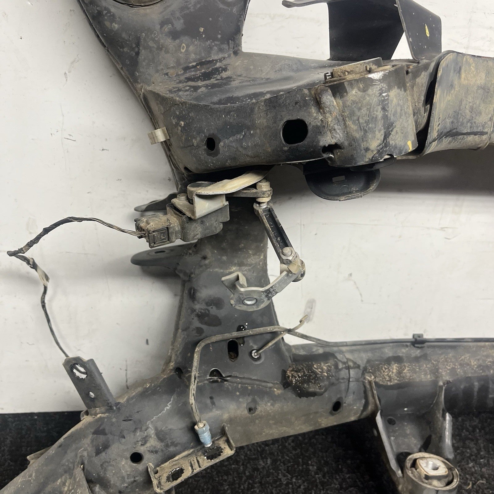 ☑️ 07-13 BMW E90 E92 E93 328i 335i RWD Rear Axle Subframe Crossmember Assy OEM