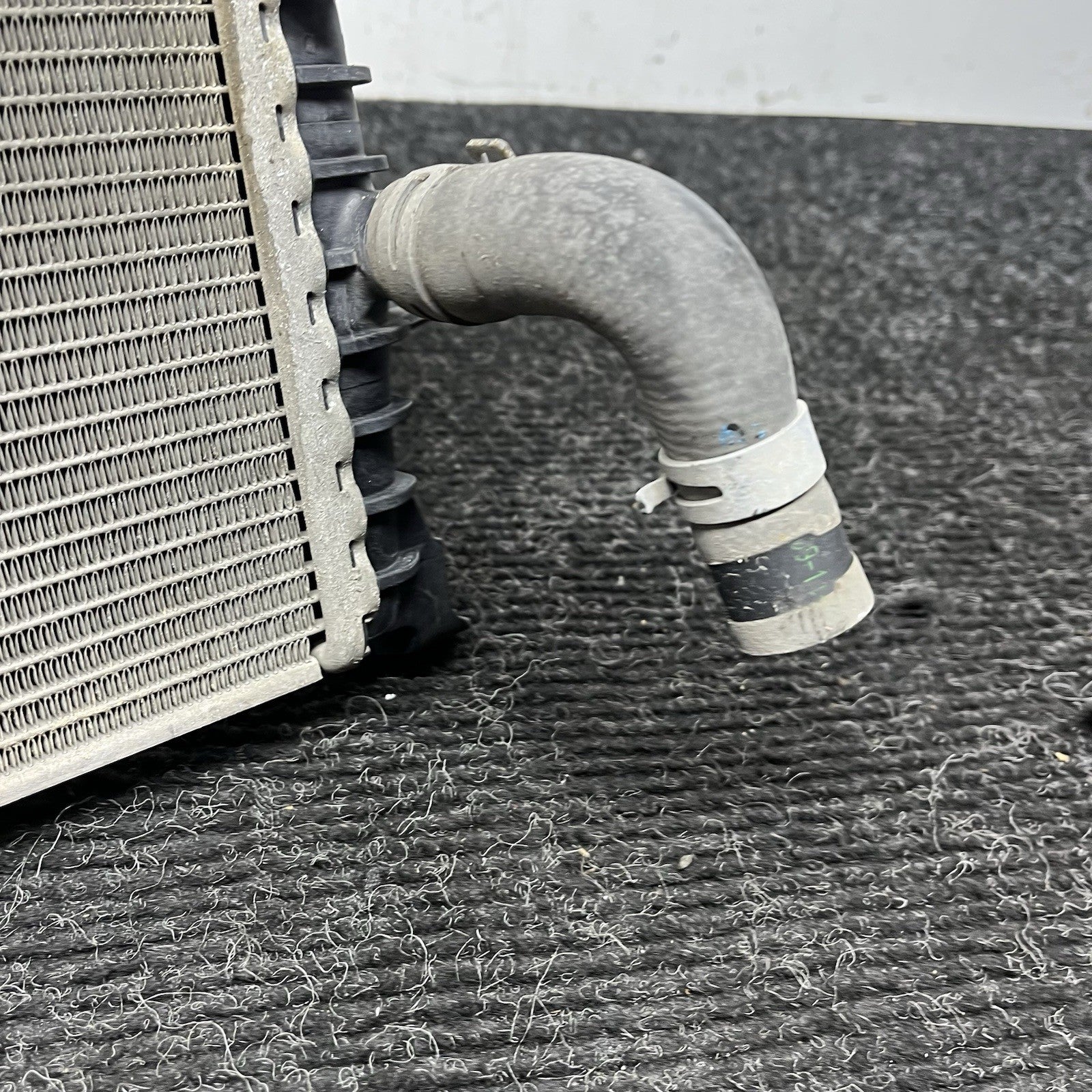 ☑️ OEM 2011-2015 AUDI Q7 3.0L FRONT LEFT RIGHT AUX AUXILIARY SECONDARY RADIATOR