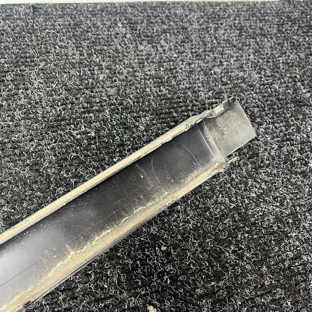 ☑️ 2002 BMW 325I E46 SEDAN REAR BUMPER TRIM MOLDING LEFT RIGHT CENTER 7030603