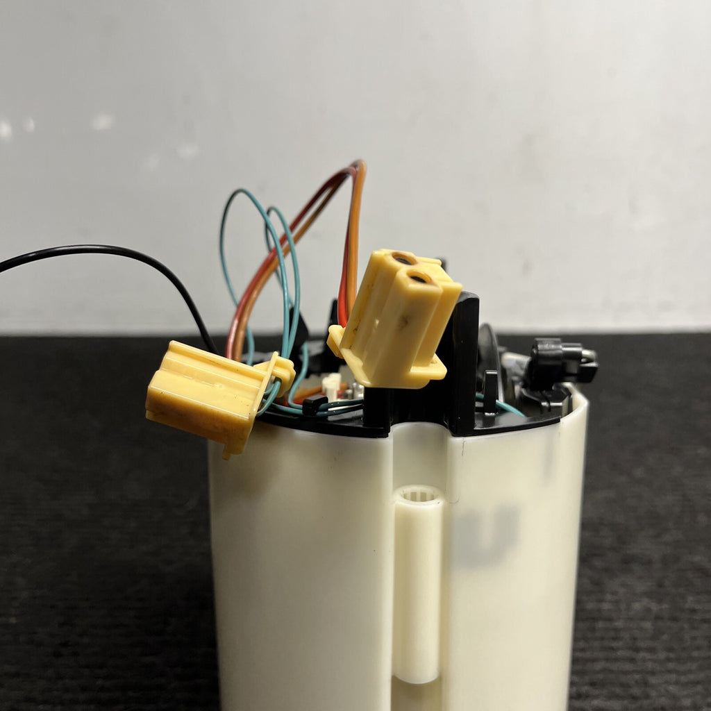 ☑️ 06-13 BMW76k E90 E84 E82 E88 E92 135i 335i X1 Right Fuel Pump Assembly OEM