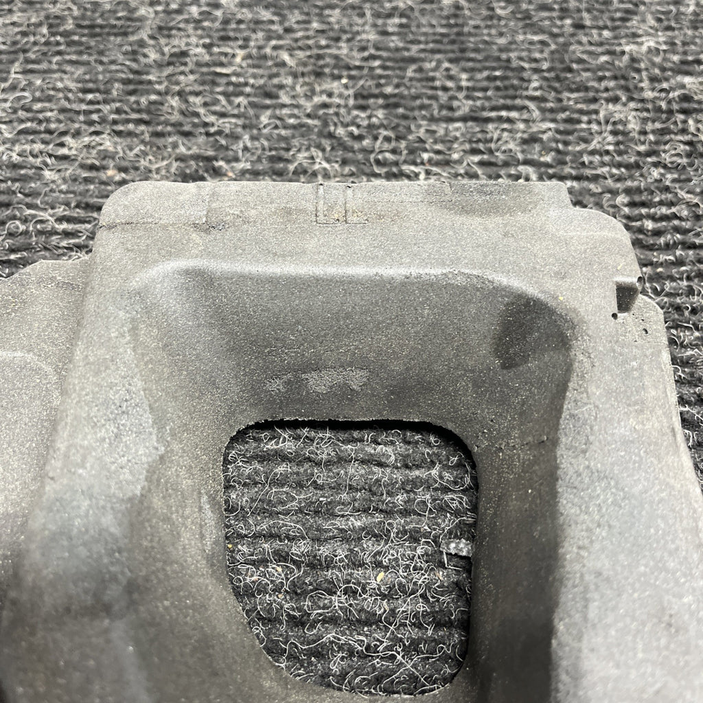 ☑️ 07-13 BMW E82 E89 135 128 N54 N55 MT Shifter Insert Foam Cover OEM