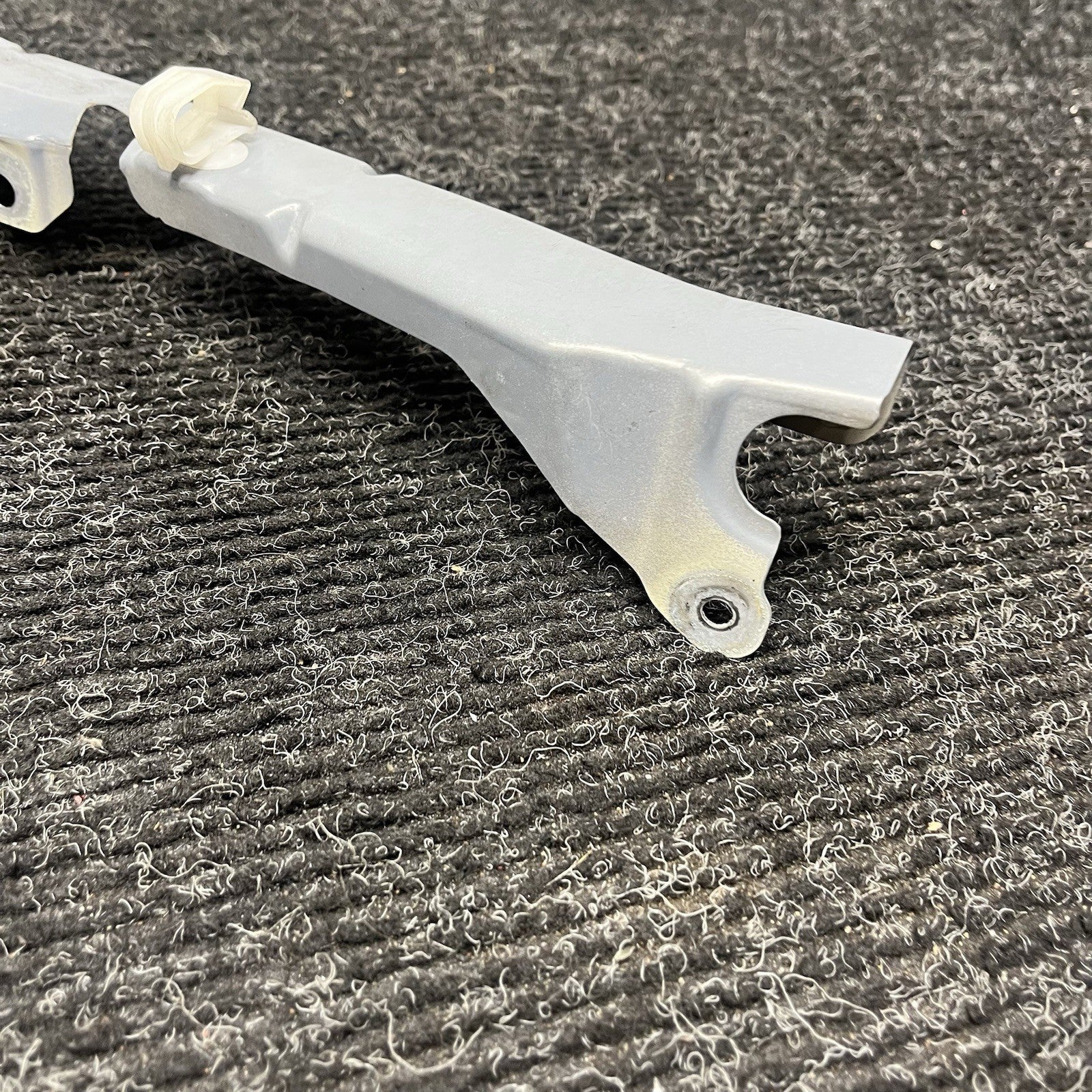 ☑️ 2013-19 Scion FRS Subaru BRZ 86 Front LH Left Side Fender Bracket OEM