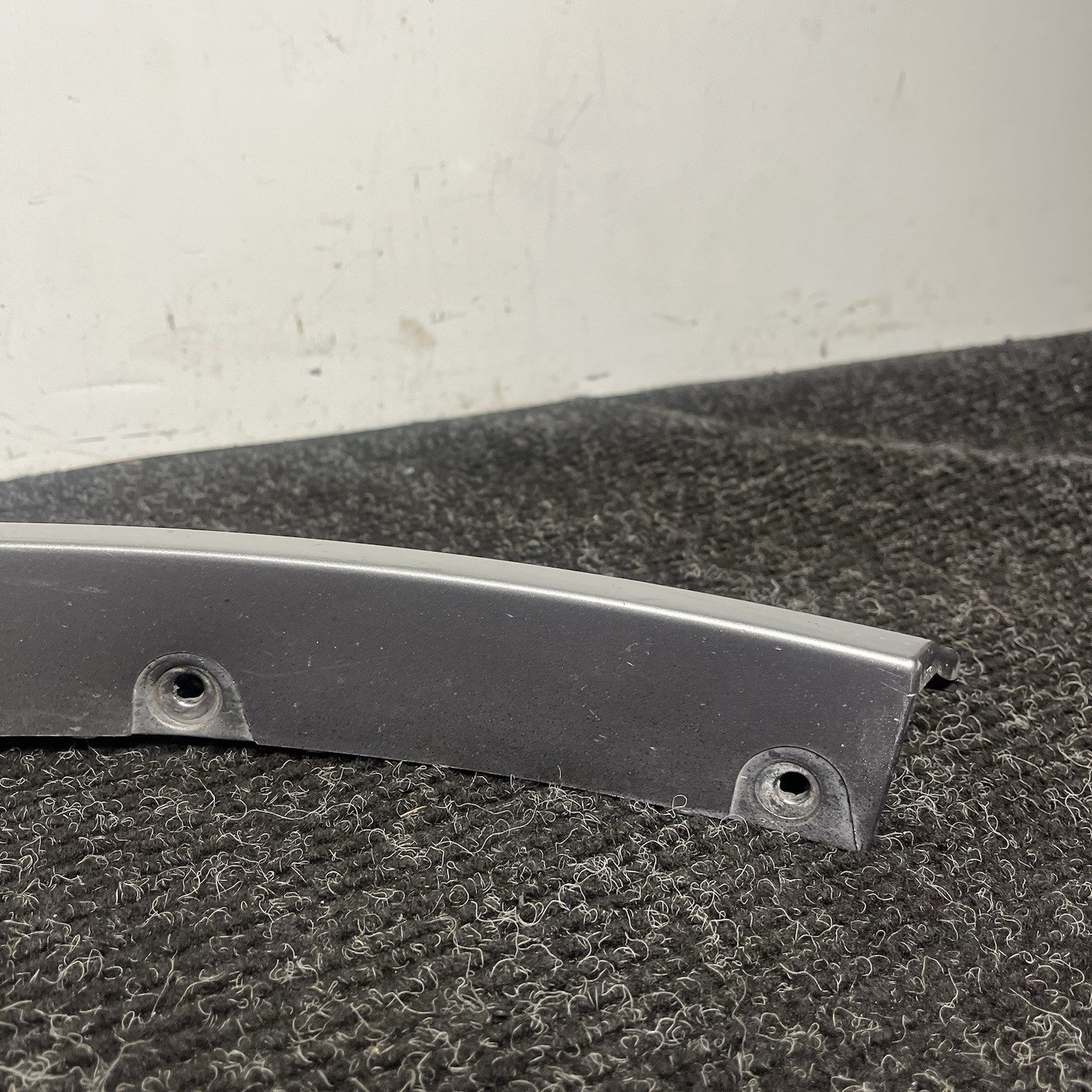 ☑️ 2010-2013 BMW E70 X5 M Sport Front Right Fender Panel Wheel Arch Molding OEM