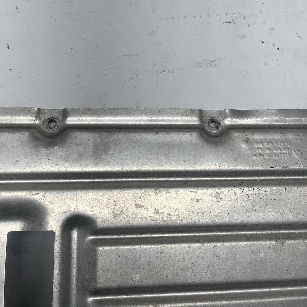 ☑️ 2007-2013 BMW X5 - Center Underbody Shield Panel / Liner 7158386