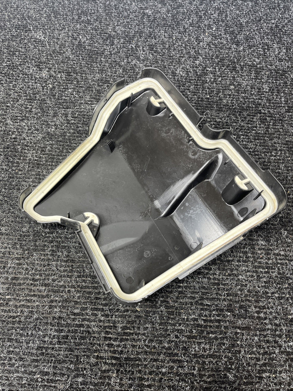 ☑️ BMW E70 E71 X5 X6 Electronics Fuse Box Cover Panel Unit OEM