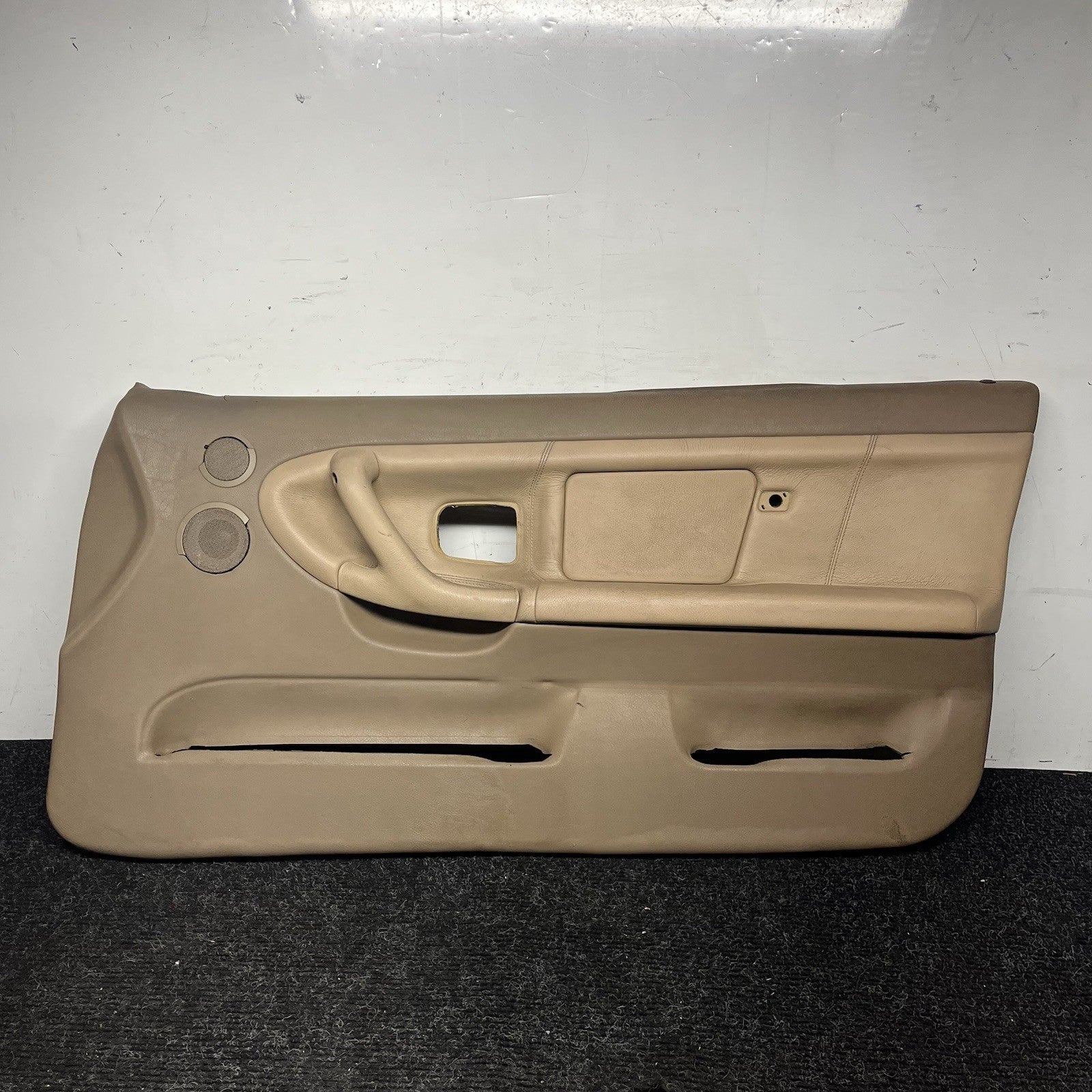 ☑️ 1994-99 BMW E36 PASSENGER SIDE DOOR PANEL RIGHT BEIGE CARD CONVERTIBLE COUPE