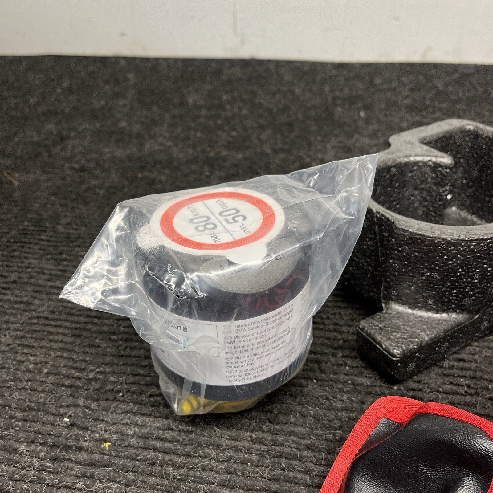 ☑️ 14-21 Bmw F22 2 Series Mobility System Storage Tray Tire Repair Sealant OEM