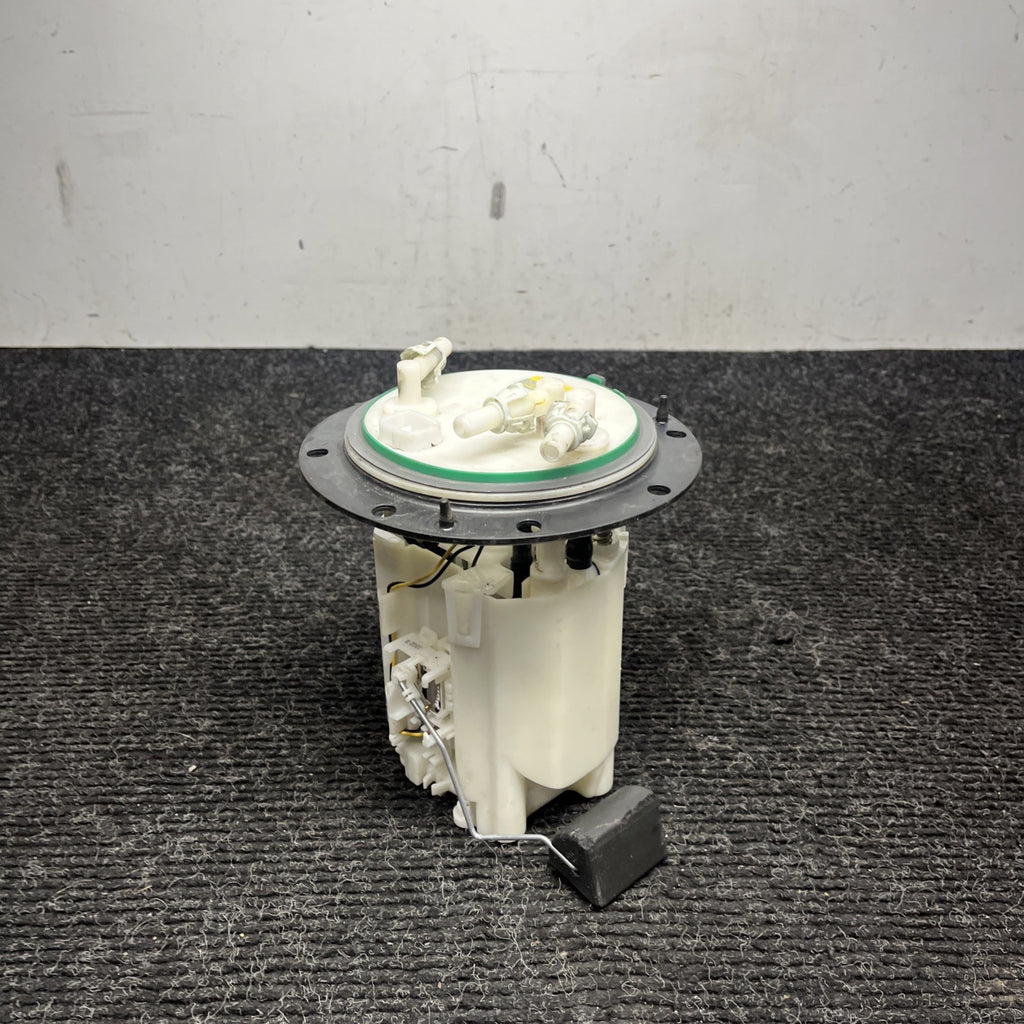 ☑️ Subaru WRX STI 15-21 2.5L Turbocharger Fuel Pump Module Assembly 42021-VA000