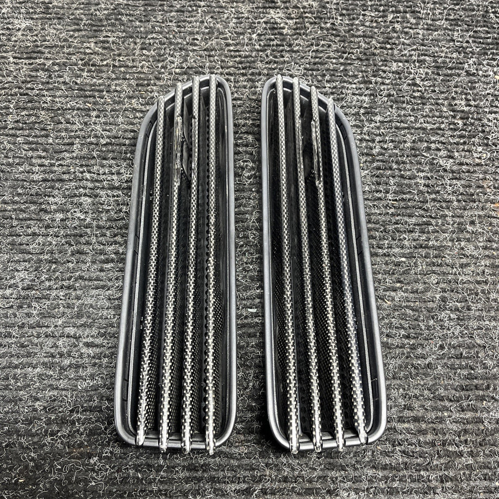 ☑️ 01-06 BMW E46 M3 Right & Left Set Fender Molding Grill Vent Trim Set