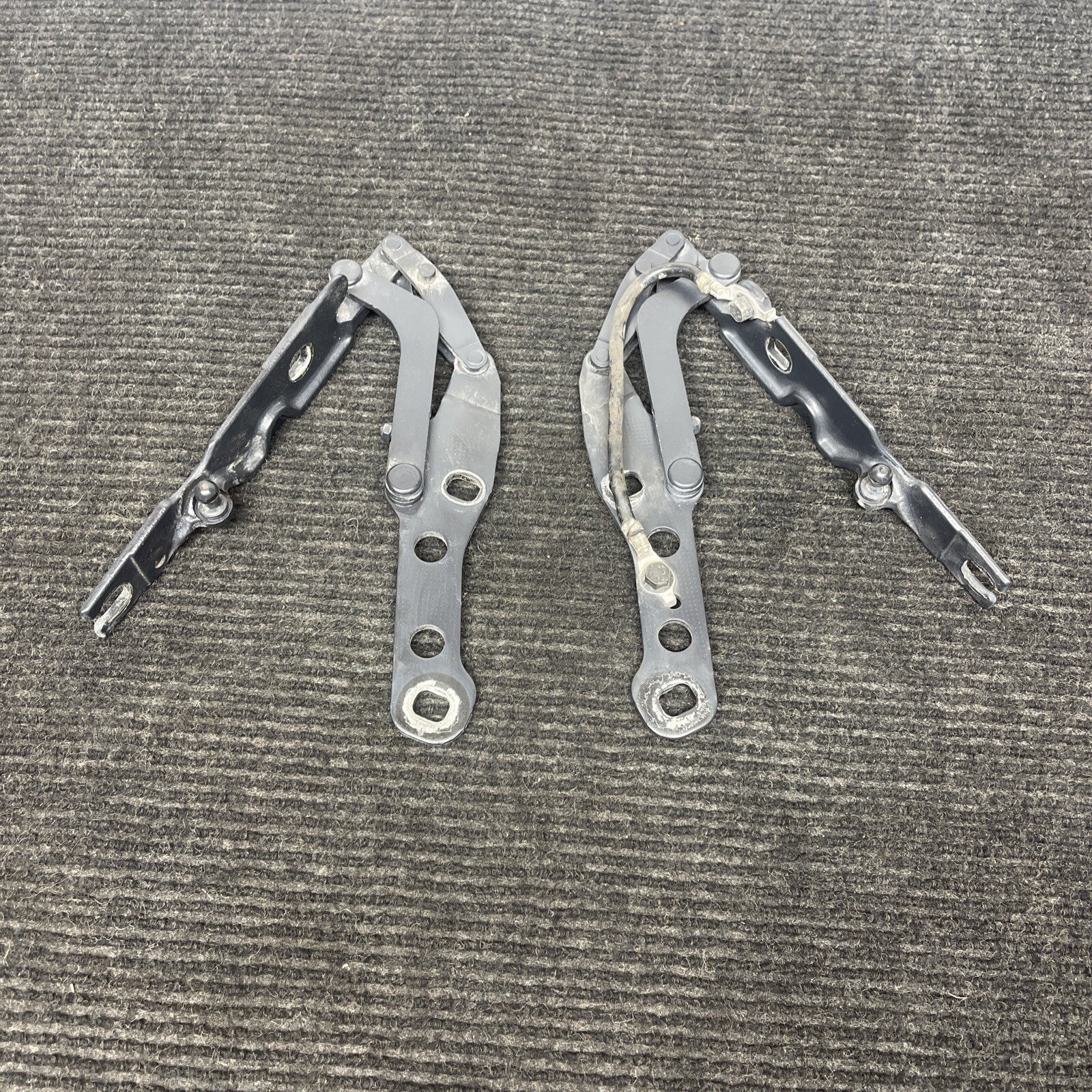 ☑️ 99-06 BMW E46 330i 325i Ci Xi M3 HOOD BONNET HINGE SET LEFT & RIGHT OEM