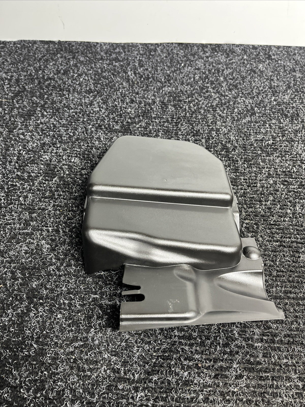 ☑️ 2006-2013 BMW 135I 328I 335I E90 E92 CABIN AIR FILTER DUCT COVER OEM