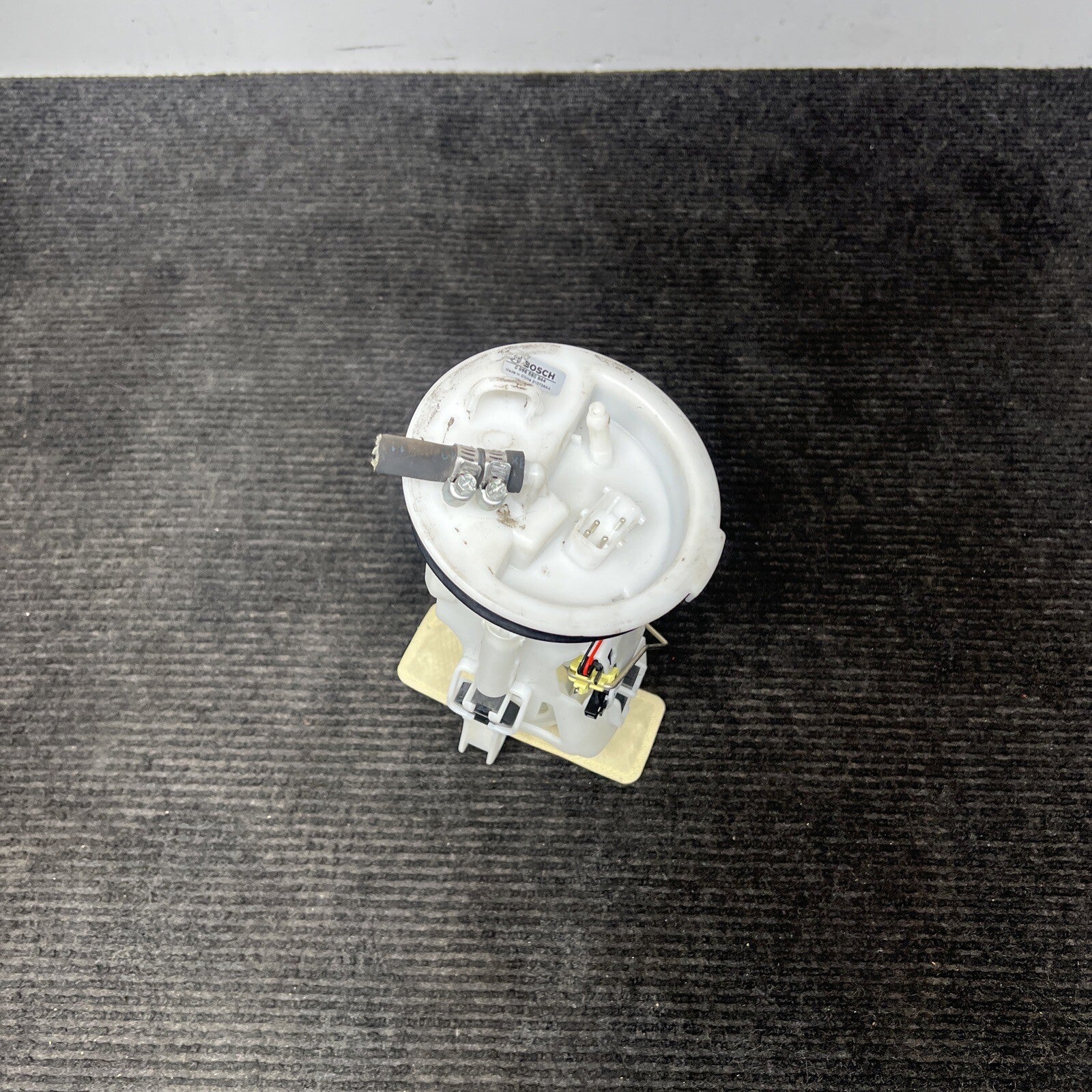 ☑️ Genuine Fuel Pump Assembly for BMW 330 Ci 3.0 (06/2000-04/2007) BOSCH