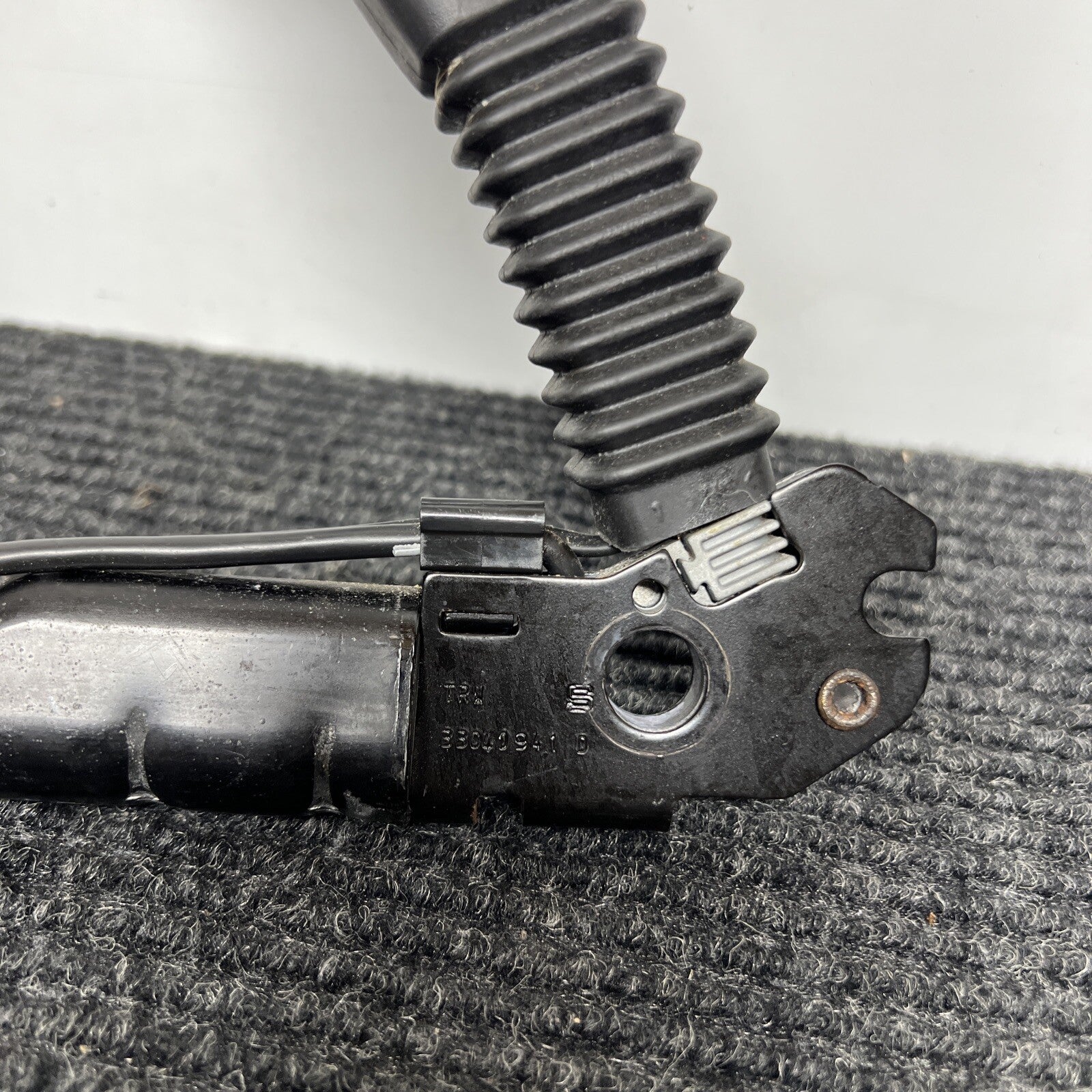 2005-2013 BMW 335XI E92 COUPE FRONT RIGHT PASSENGER SIDE SEAT BELT BUCKLE OEM