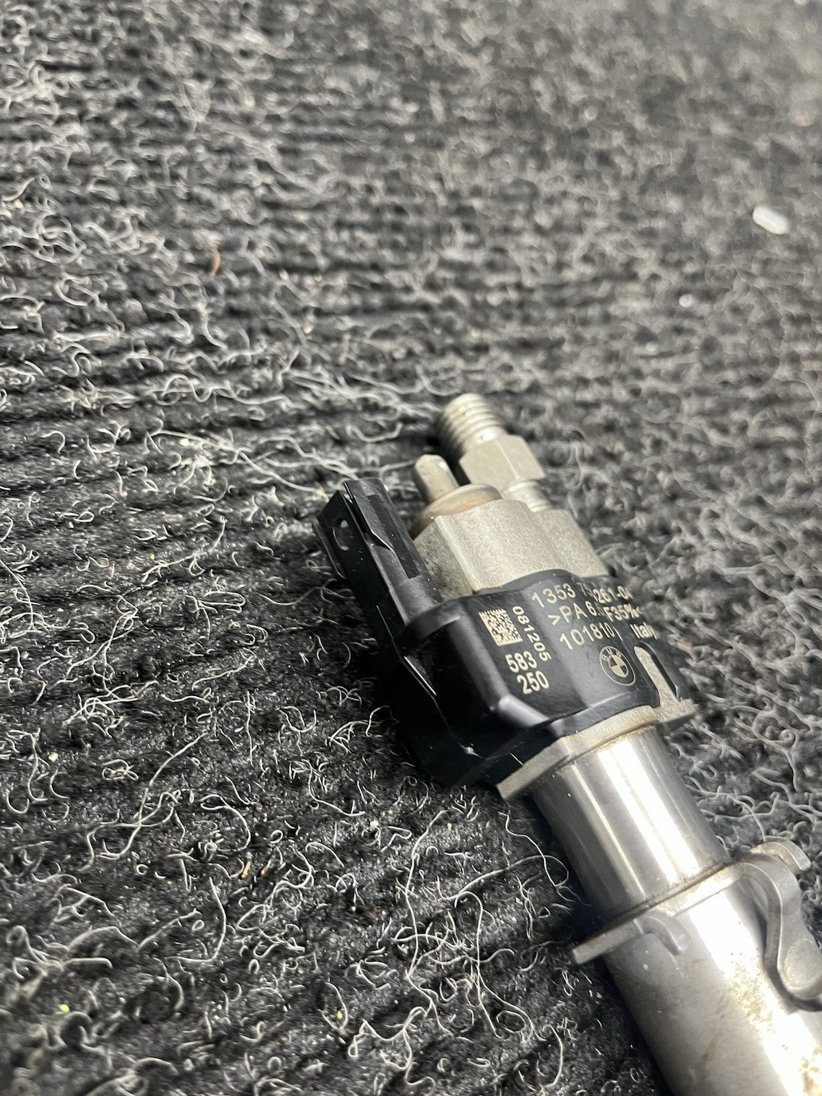 ☑️BMW 135 335 535 OEM ENGINE MOTOR HIGH PRESSURE FUEL INJECTOR N54 N63 INDEX 04