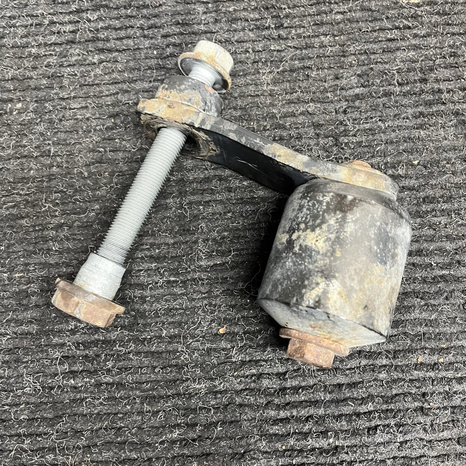 ☑️ BMW E90 E91 E92 E93 Diesel M57N2 Vibration Absorber 6780134 6773193