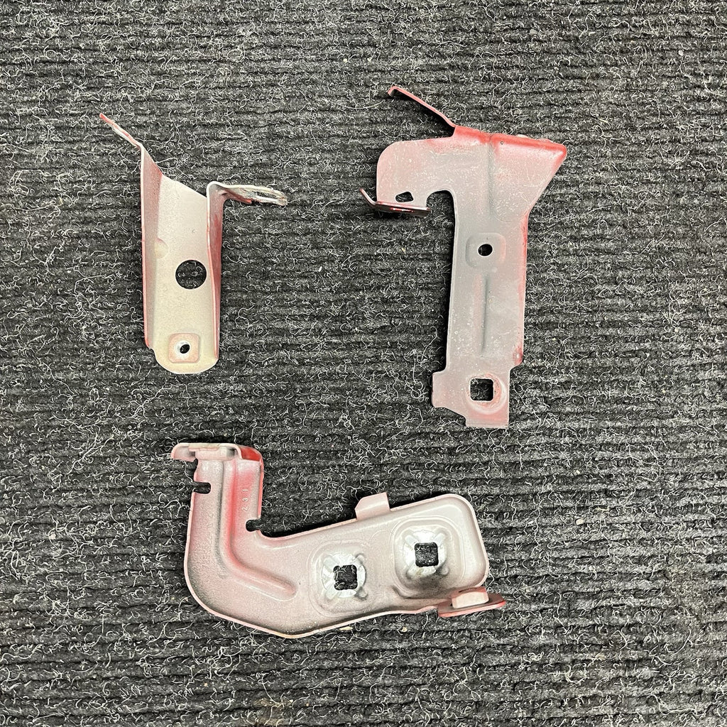 ☑️12-20 OEM BMW F30 F32 F33 Front Right Passenger Fender Wing Holder Bracket SET