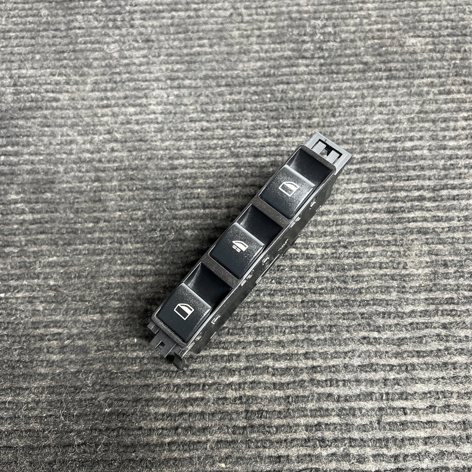 ☑️ 01-06 OEM BMW M3 Driver Electric Window Switch - CONVERTIBLE - Part #6902183