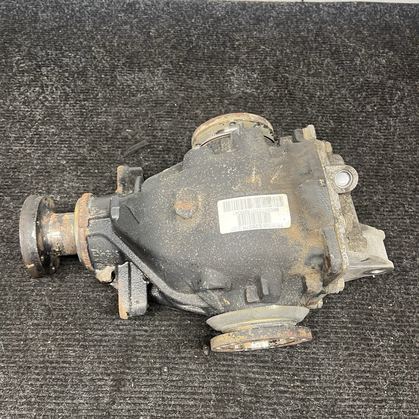 ☑️ 01-06 BMW E46 330i 330CI M/T MANUAL REAR DIFFERENTIAL CARRIER 3.07 RATIO OEM
