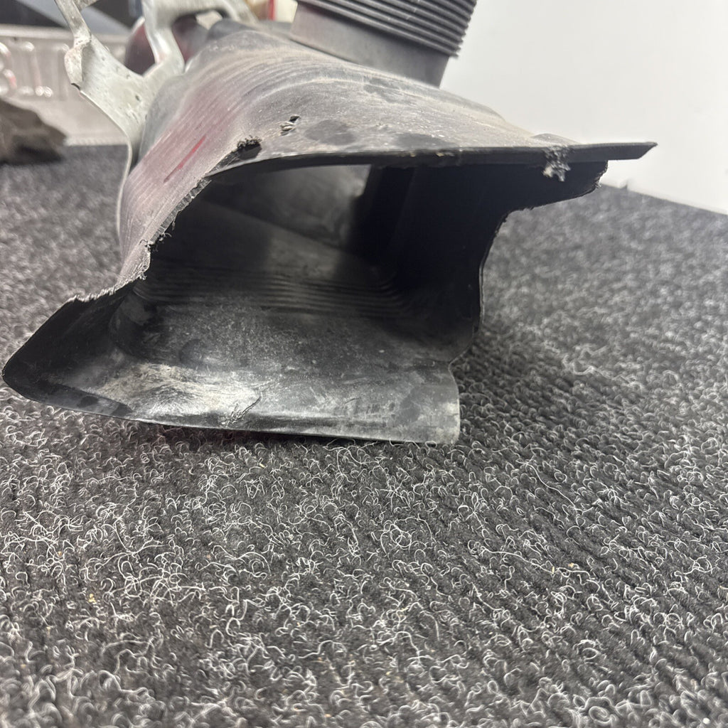 ☑️ 2001-2006 BMW E46 M3 Brake Air Duct Left Driver 7893051
