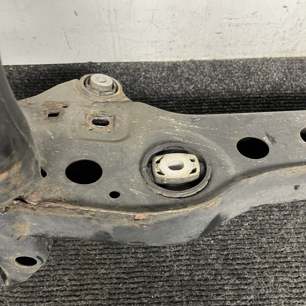 ☑️ 07-13 BMW E90 E92 E93 335I Rear Axle Subframe Crossmember Cradle Carrier OEM