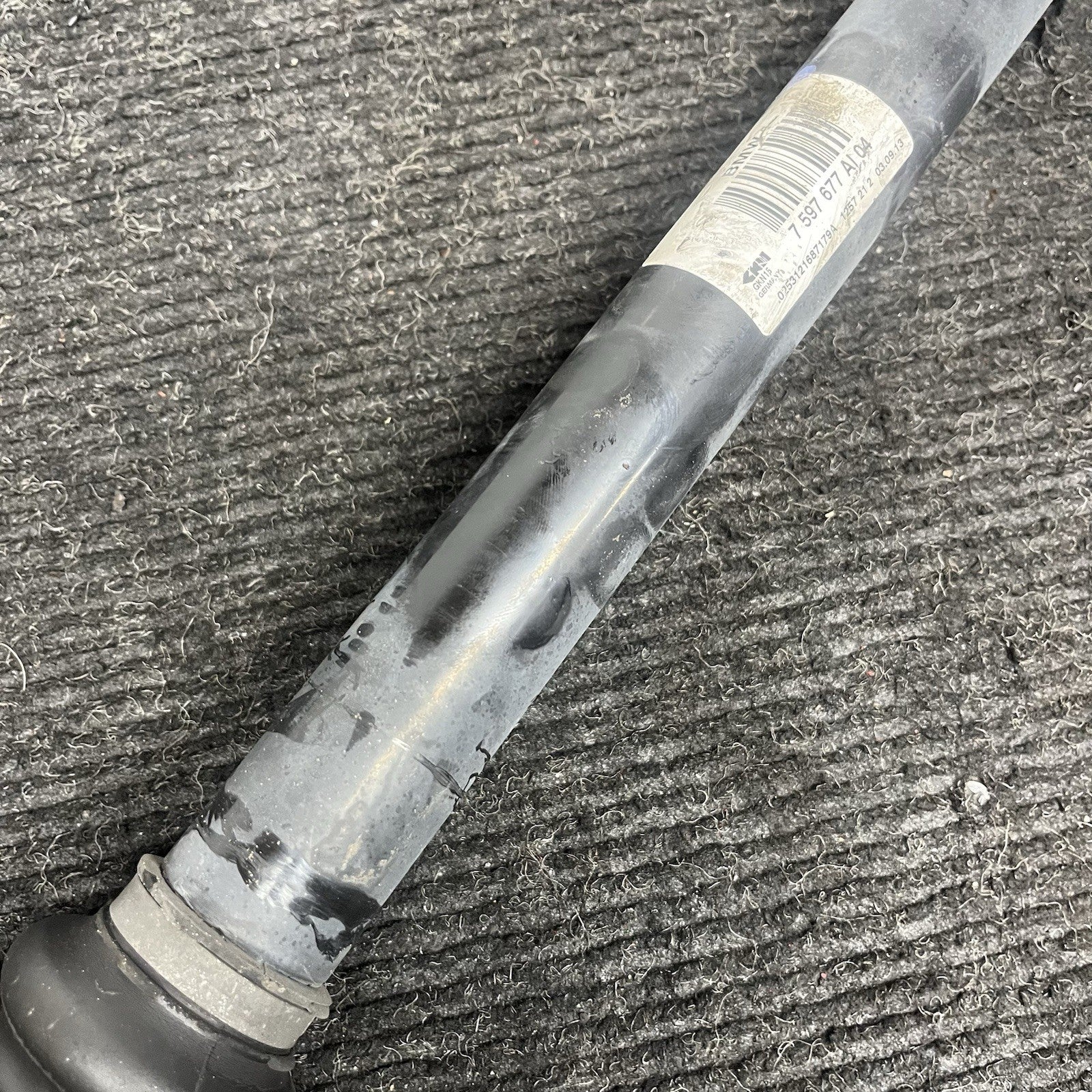 ☑️ BMW 328i 335i 428i 435i Left Rear Axle Shaft CV Joint 33207597677 OEM