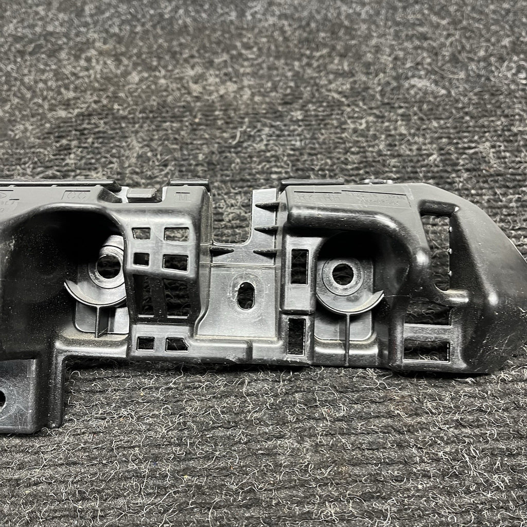 ☑️ 2022-2025 TOYOTA GR86 BRZ REAR BUMPER RIGHT SIDE UPPER MOUNT BRACKET OEM