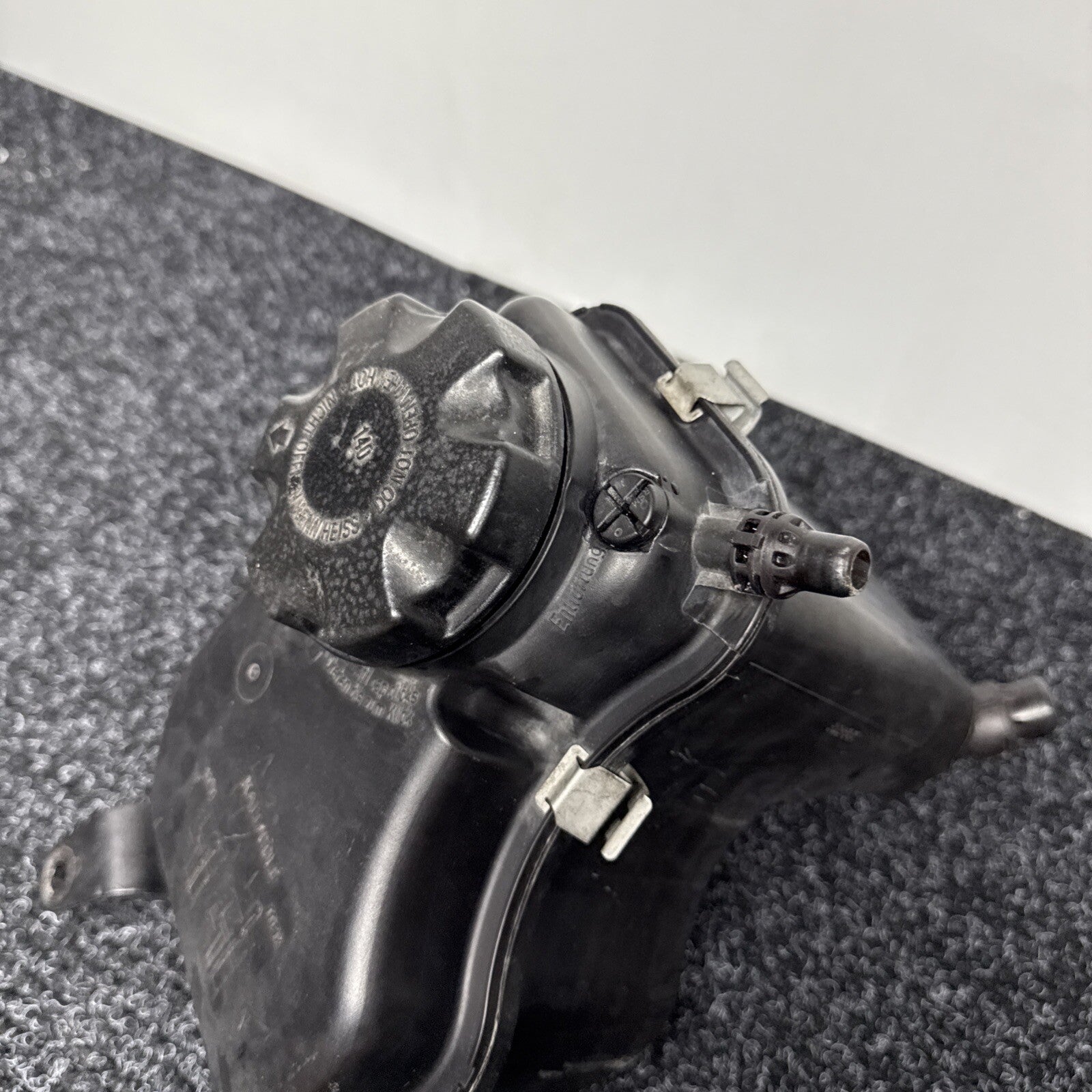 ☑️ 06-13 BMW E82 E88 E90 E92 E93 Radiator Expansion Tank Coolant Reservoir OEM