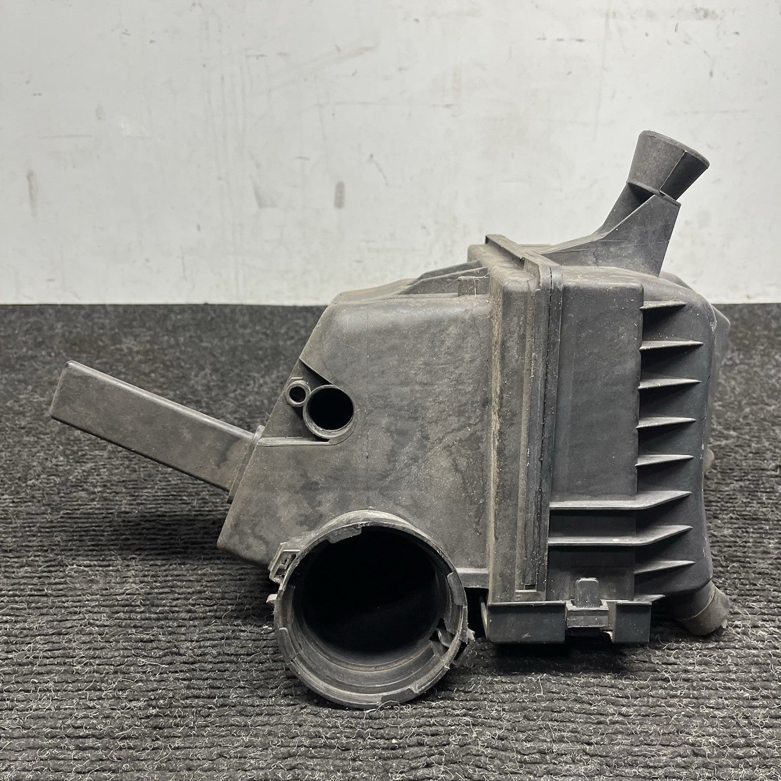 ☑️ BMW E36 Air Intake Filter Box 1730897 M50 S50 OEM 92-95 325i 325is 325ic M3