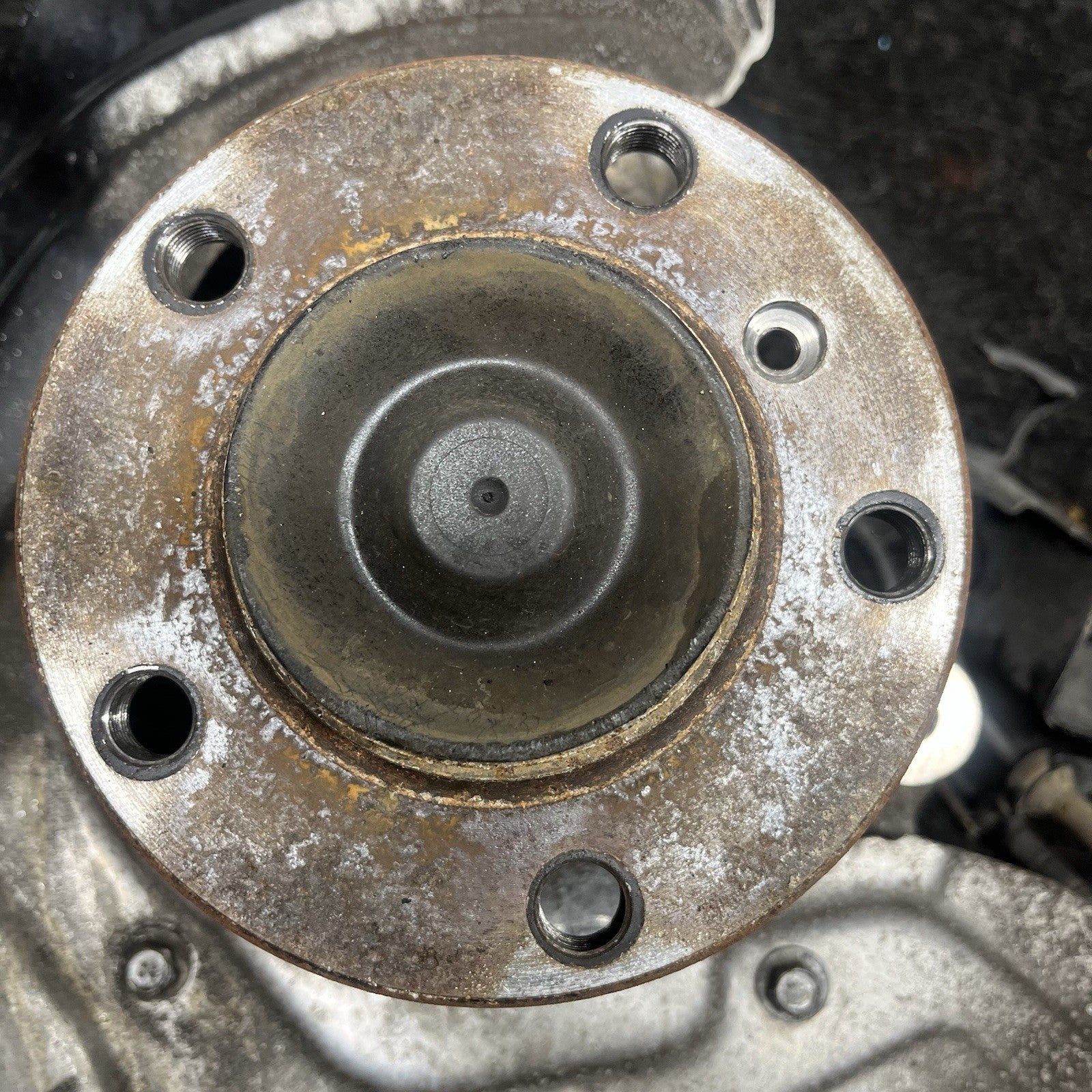 ☑️ 14-17 BMW F22 F23 M235i Front Left Driver Spindle Knuckle Hub RWD OEM